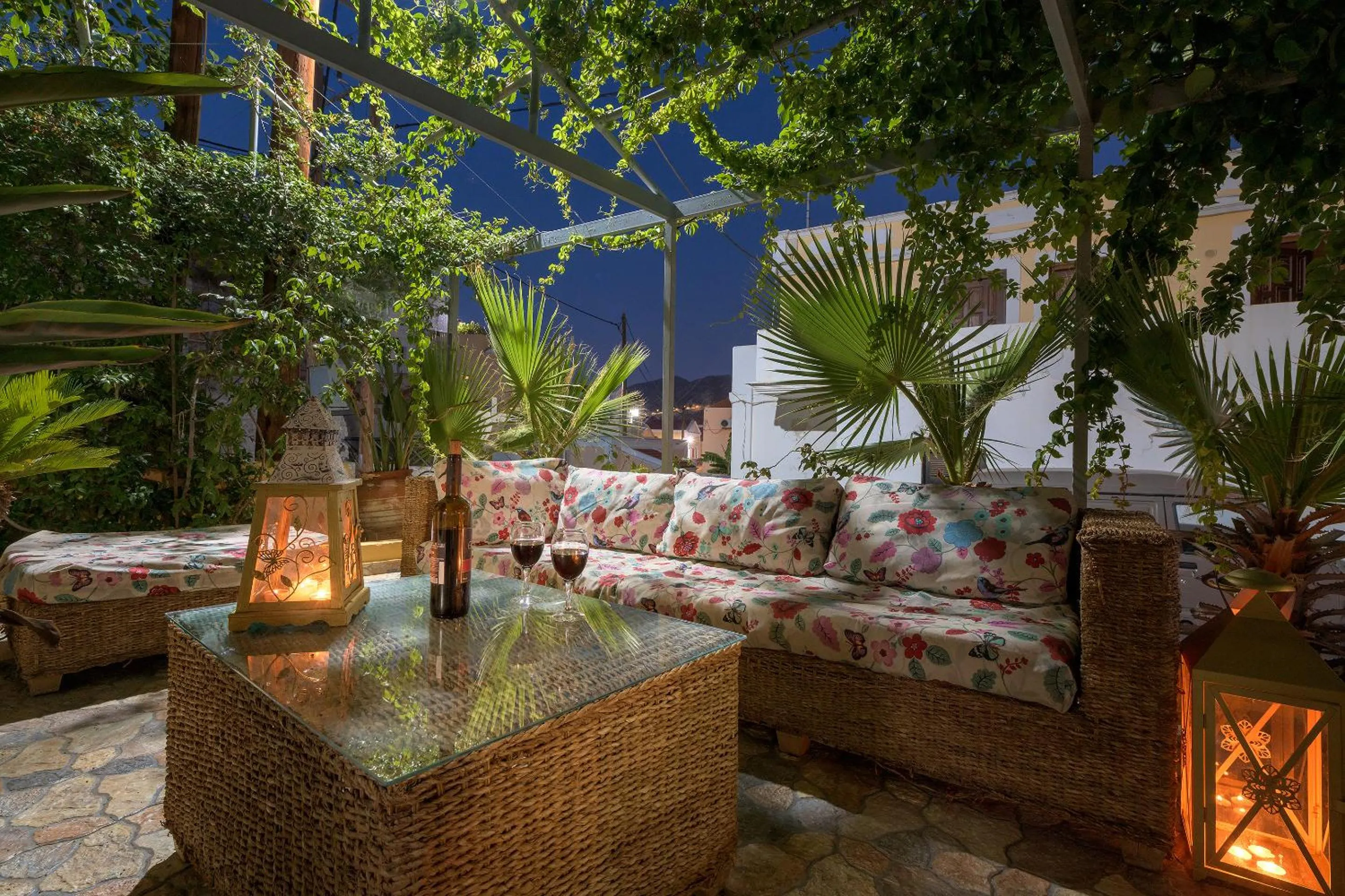 Patio in Grace Hotel & Studios