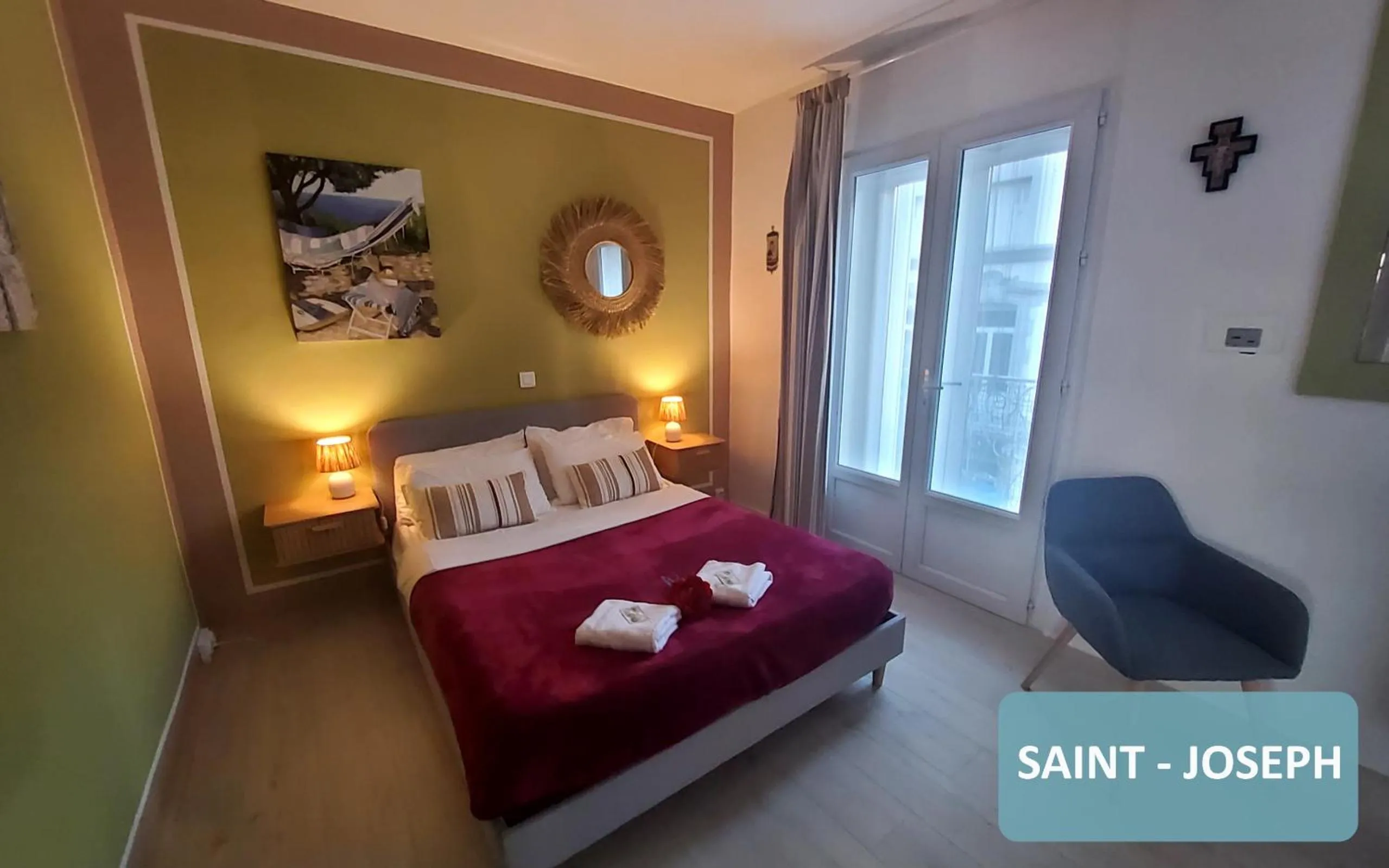 Bed in la Résidence Berceau de Bernadette - Bernadette's cradle - Near Bernadette'House