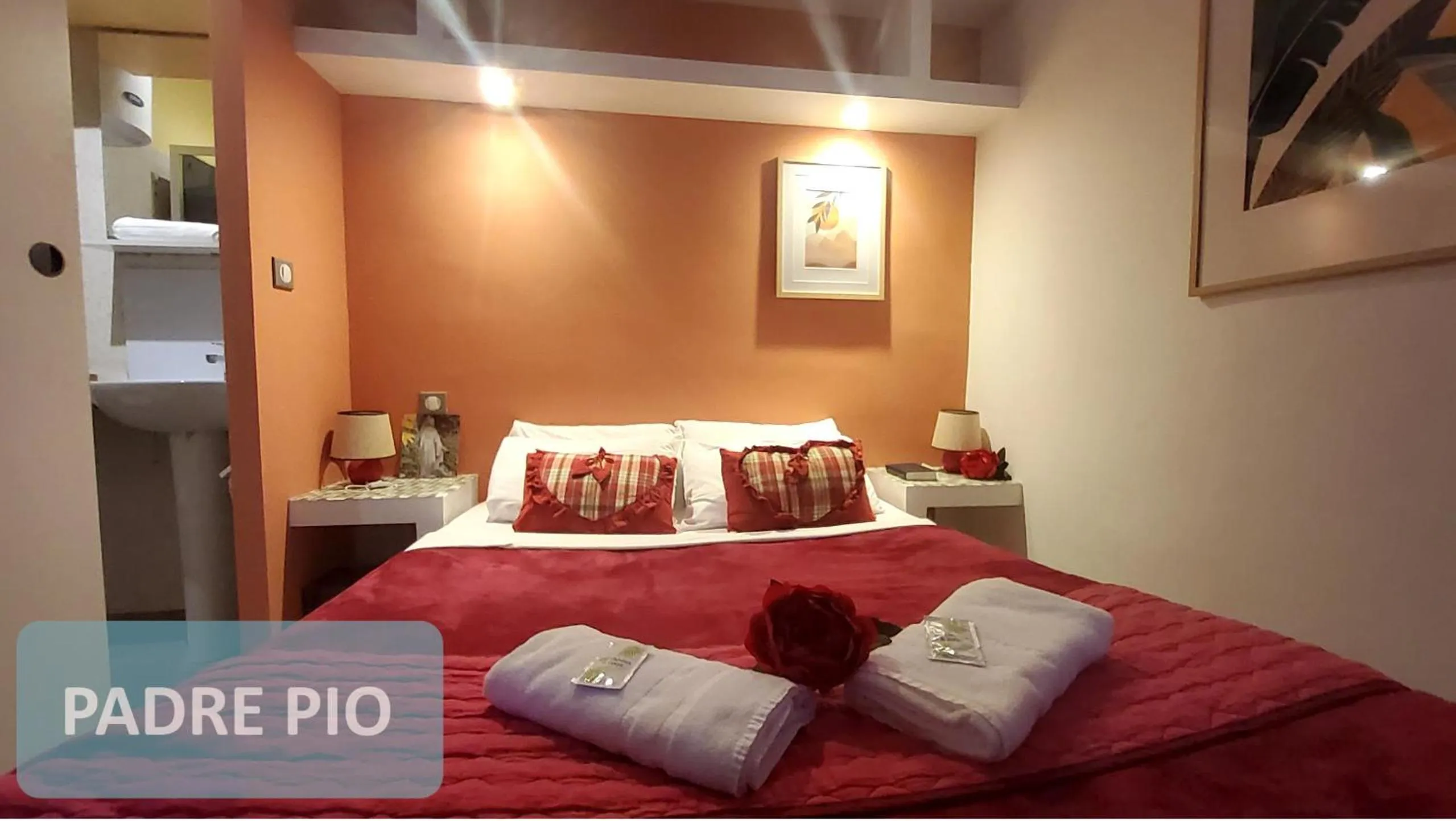 Bed in la Résidence Berceau de Bernadette - Bernadette's cradle - Near Bernadette'House