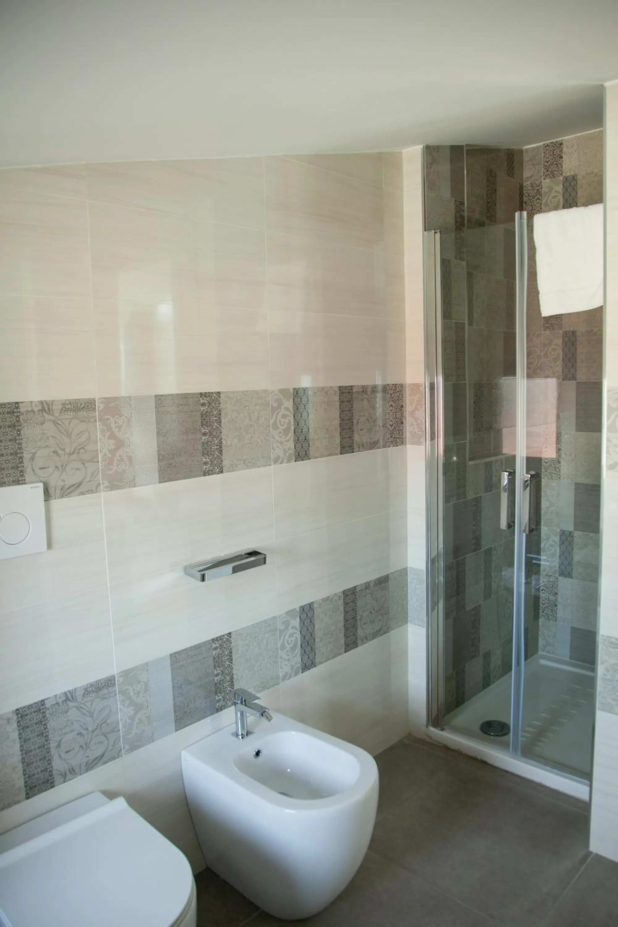 Shower in Hotel Dolce Stella