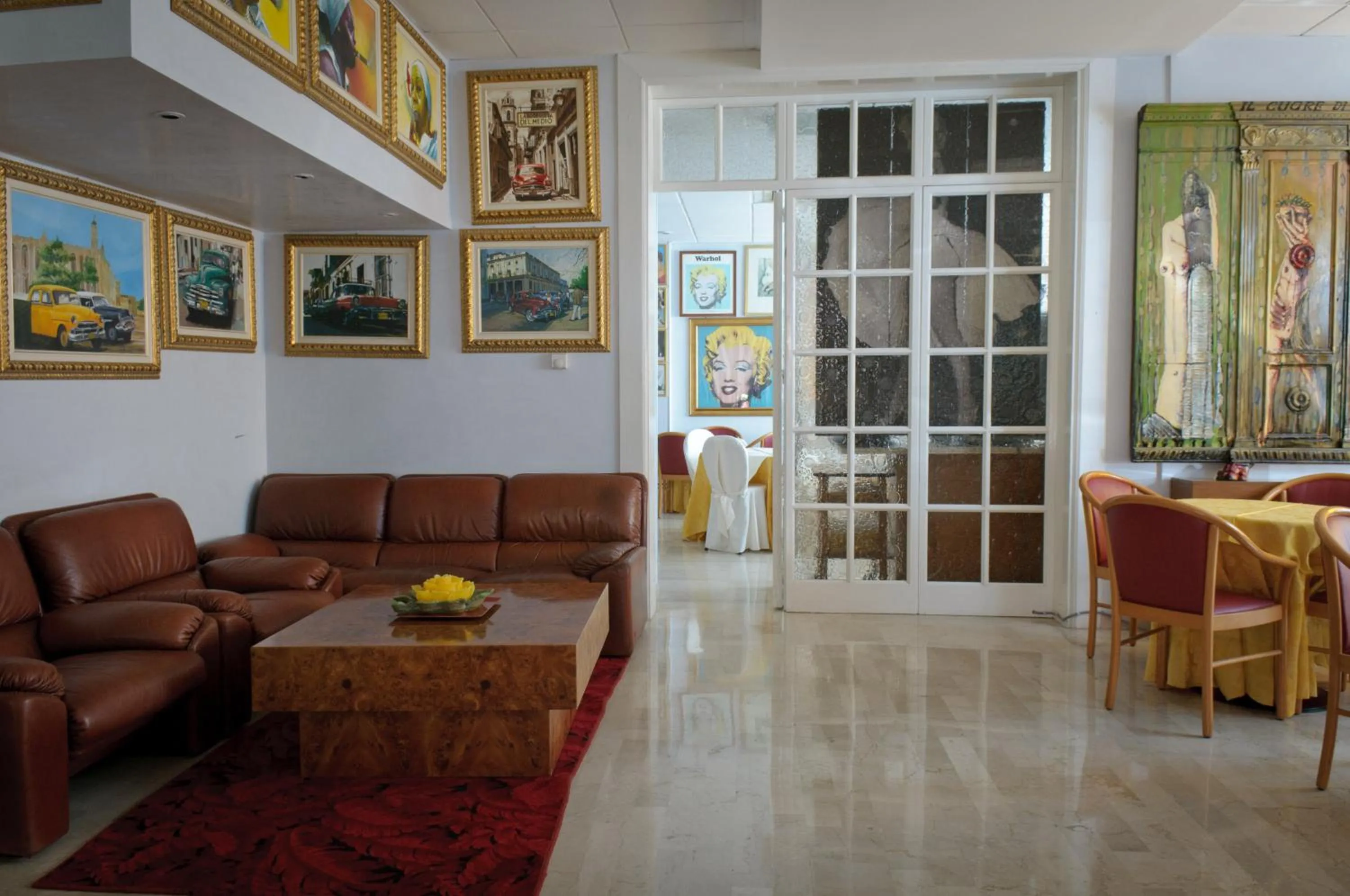 Lobby or reception in Hotel Nadir