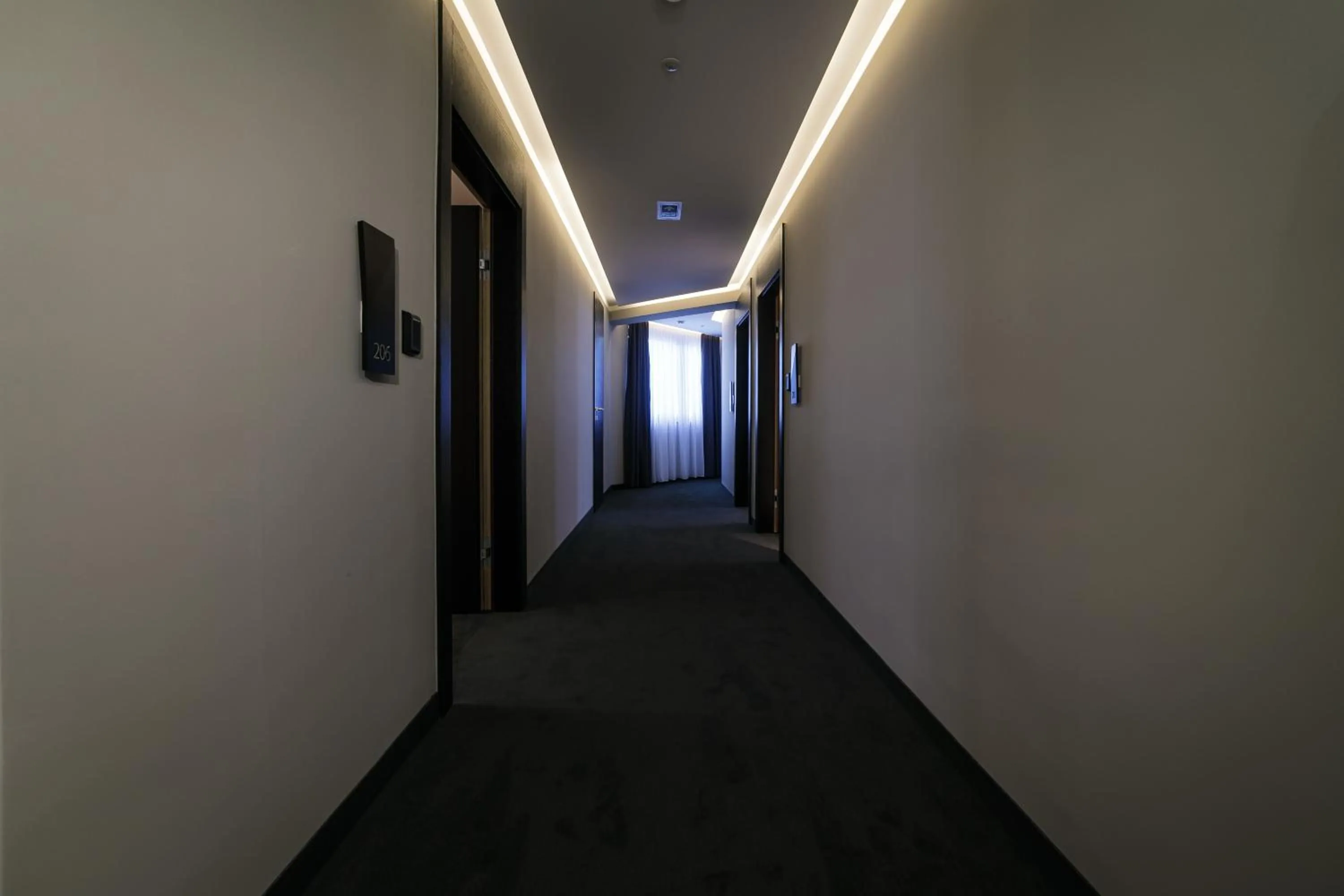 Area and facilities in Hotel Bank