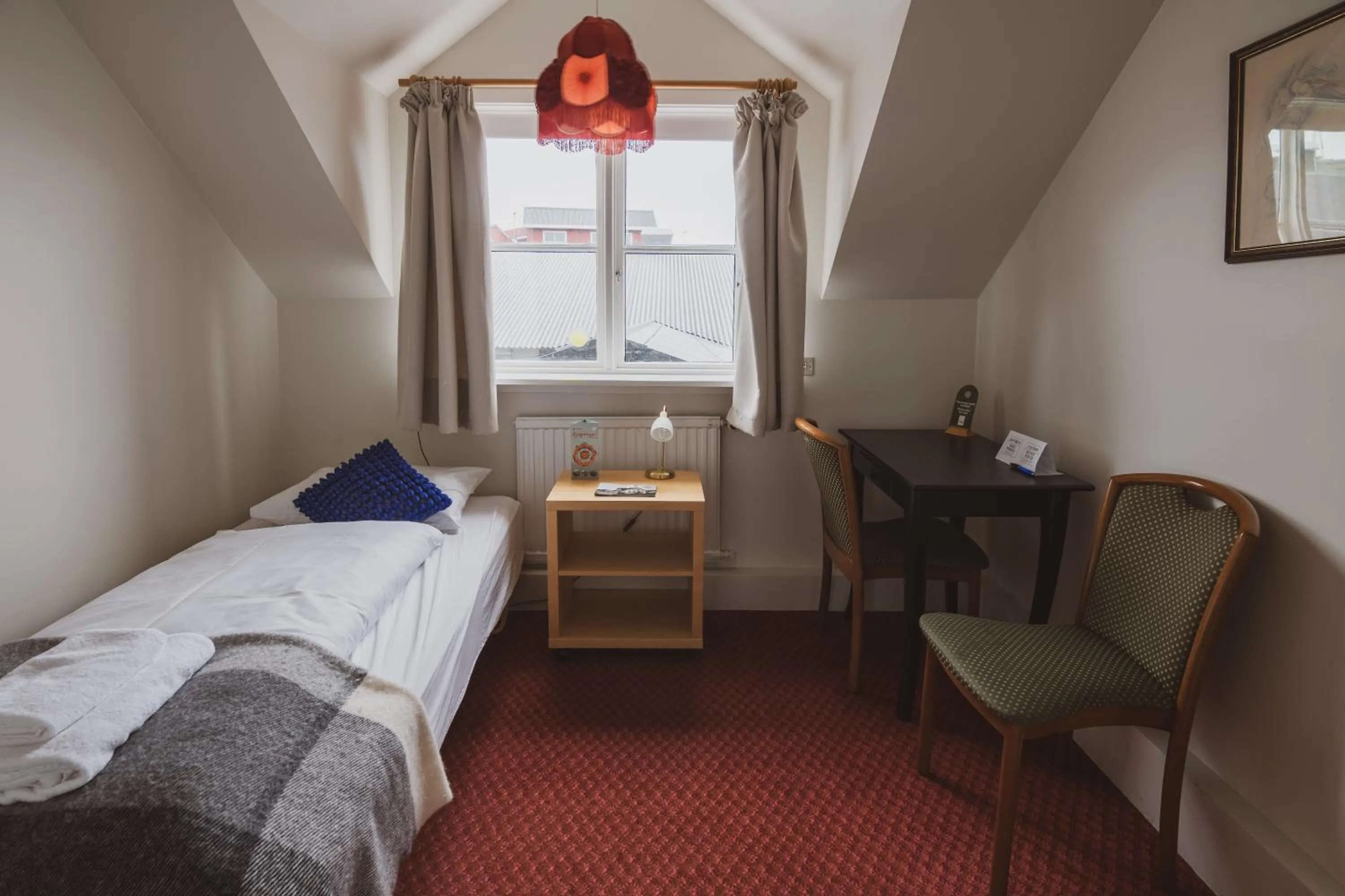 Photo of the whole room, Bed in Hotel Framtid