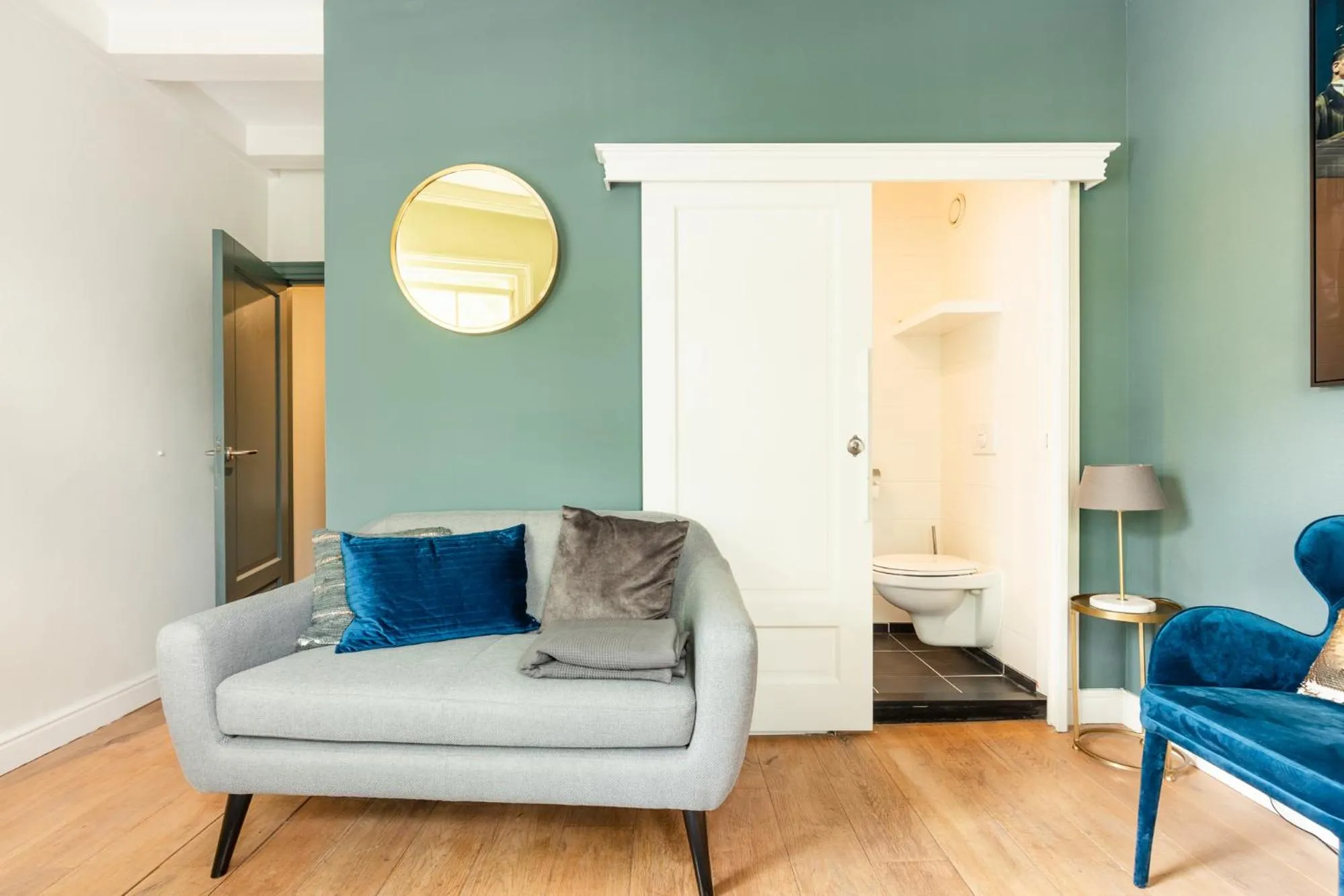 Living room in Canal Wow Suites Amsterdam