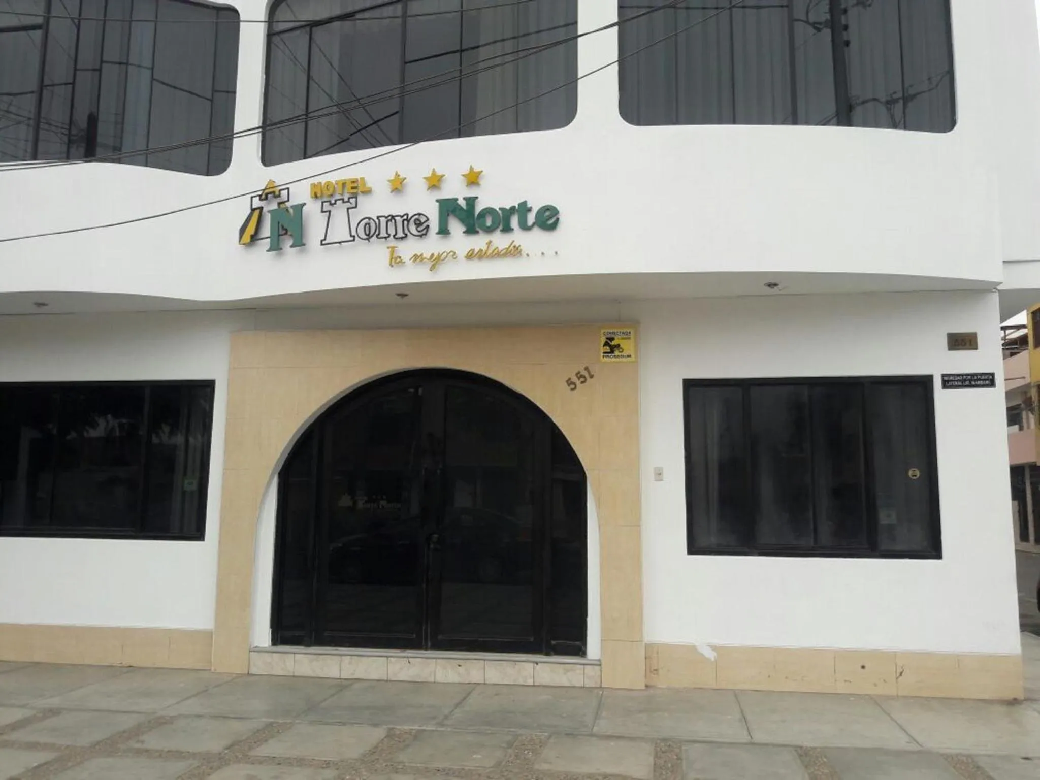 Property building in Hotel Torre Norte