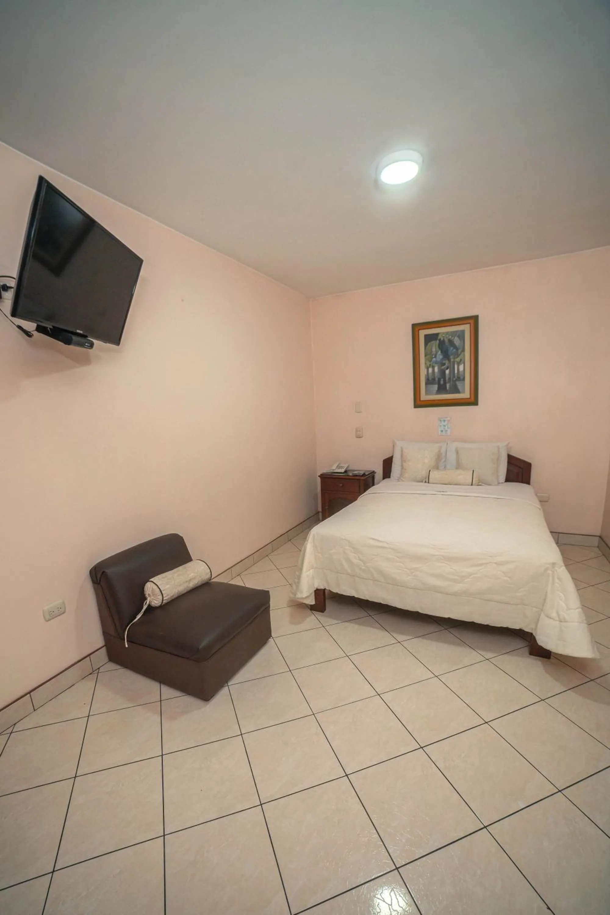 Decorative detail, Bed in Hotel Torre Norte