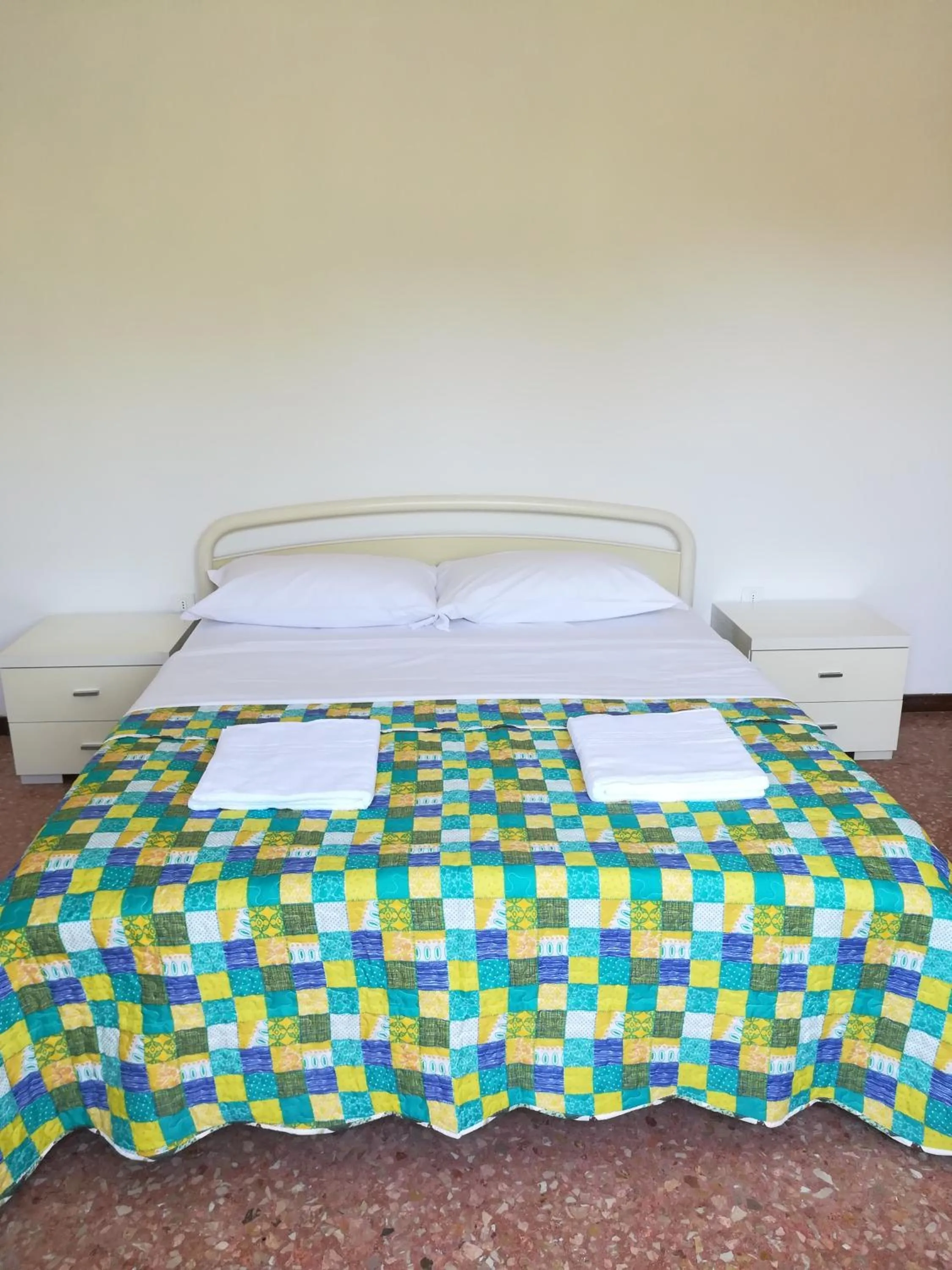 Bed in Venice Garden House