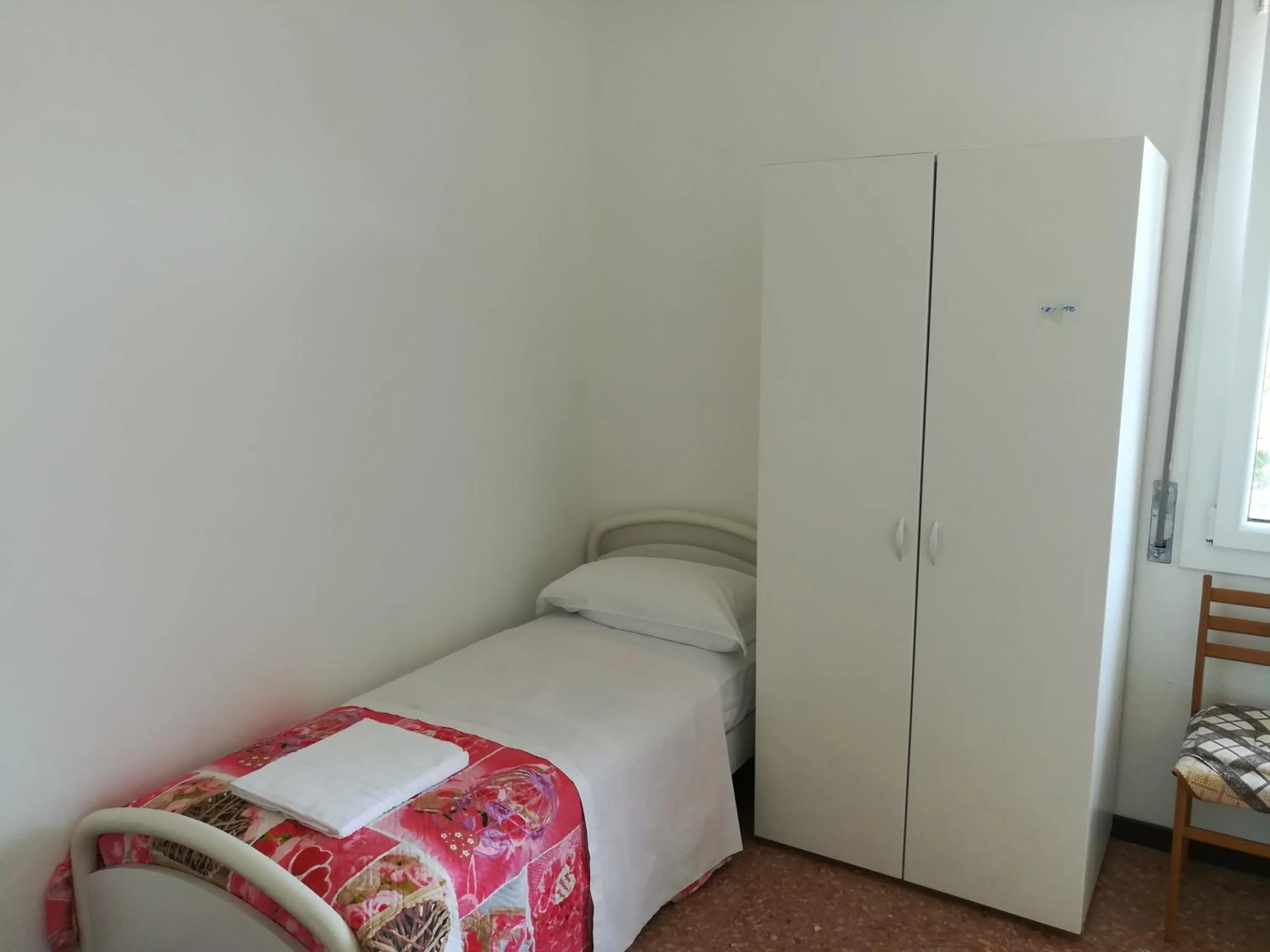 Bed in Venice Garden House