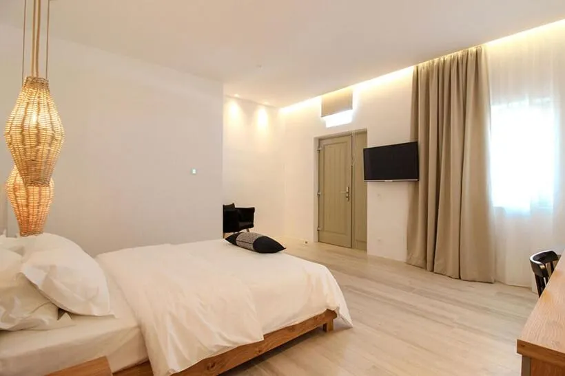 Bed in Mykonos Cactus