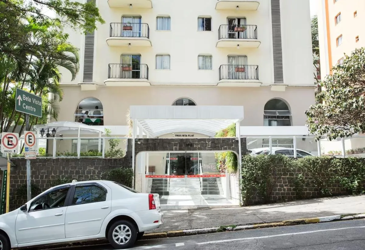 Property building in Paulista Flat