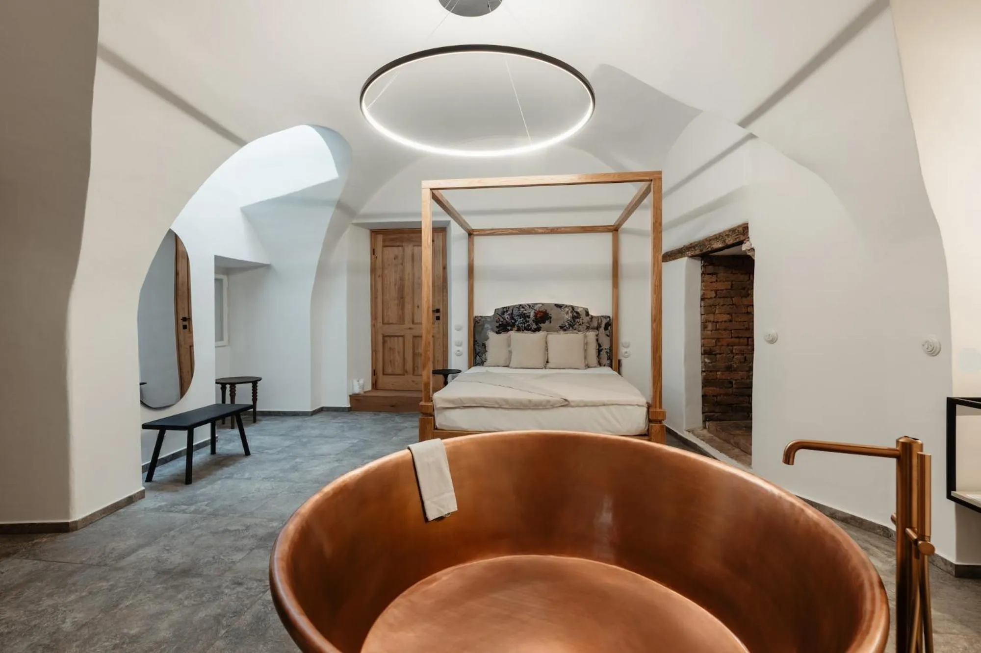 Bath in Hotel Clemar