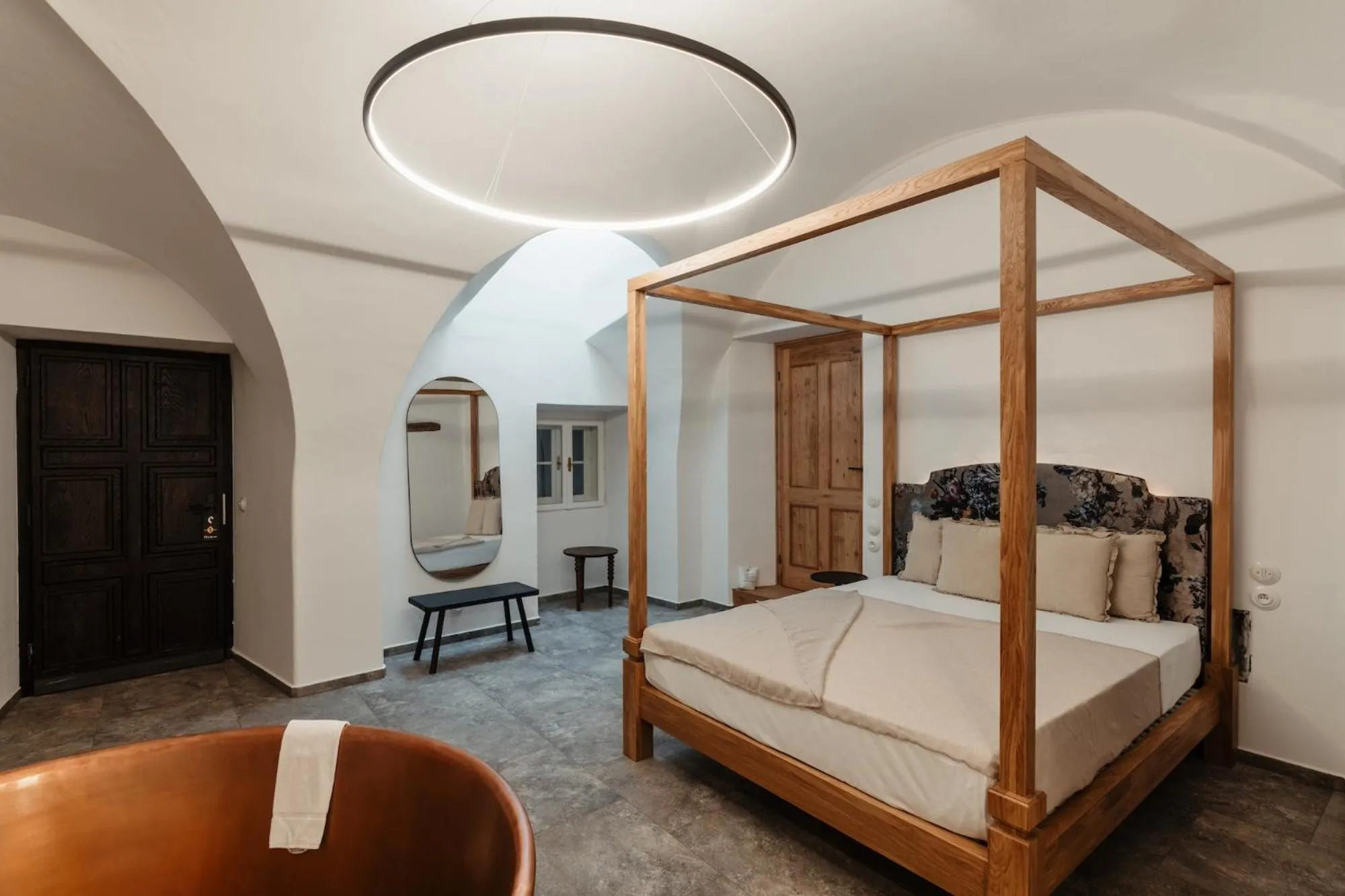 Bath, Bed in Hotel Clemar