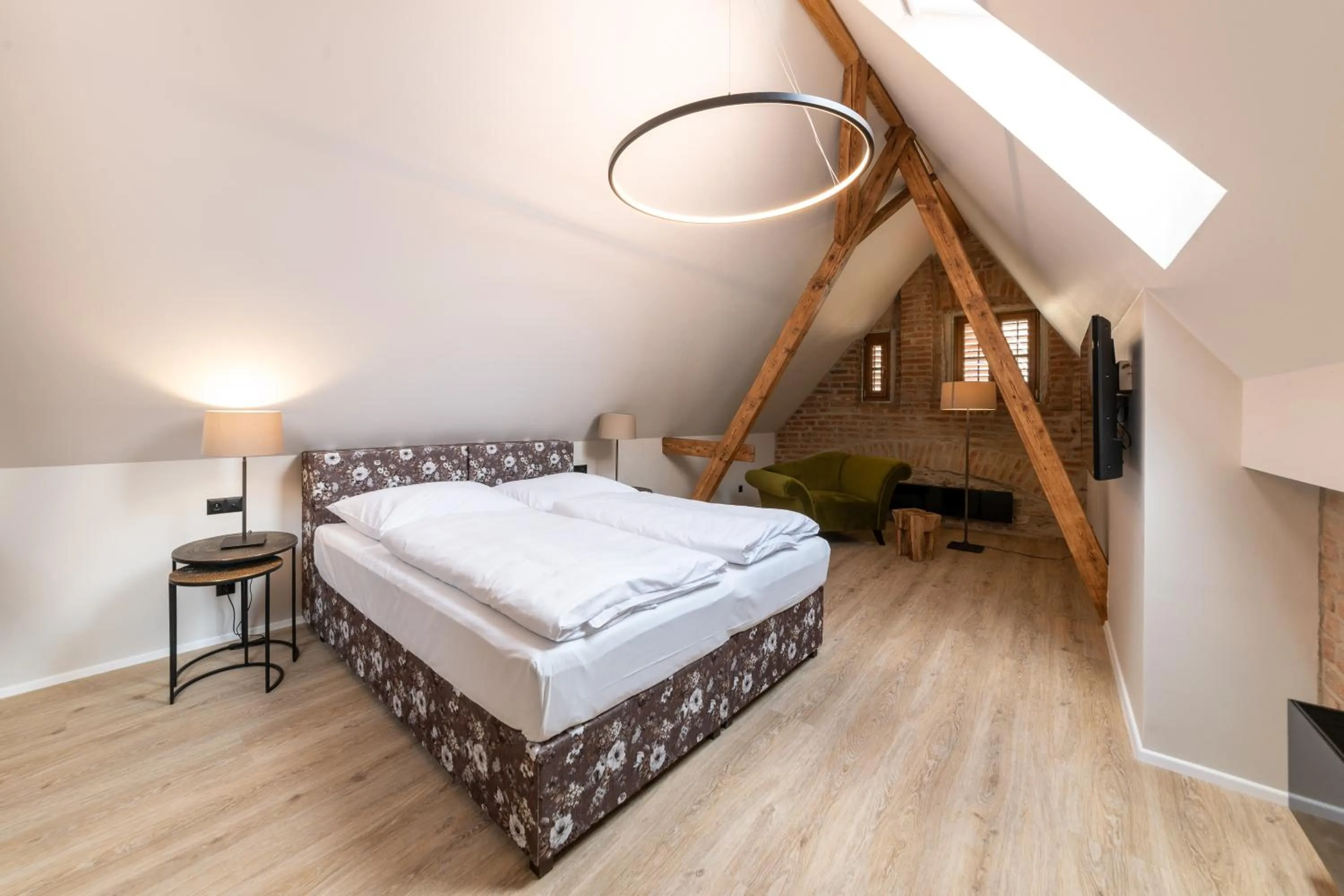 Bedroom, Bed in Hotel Clemar