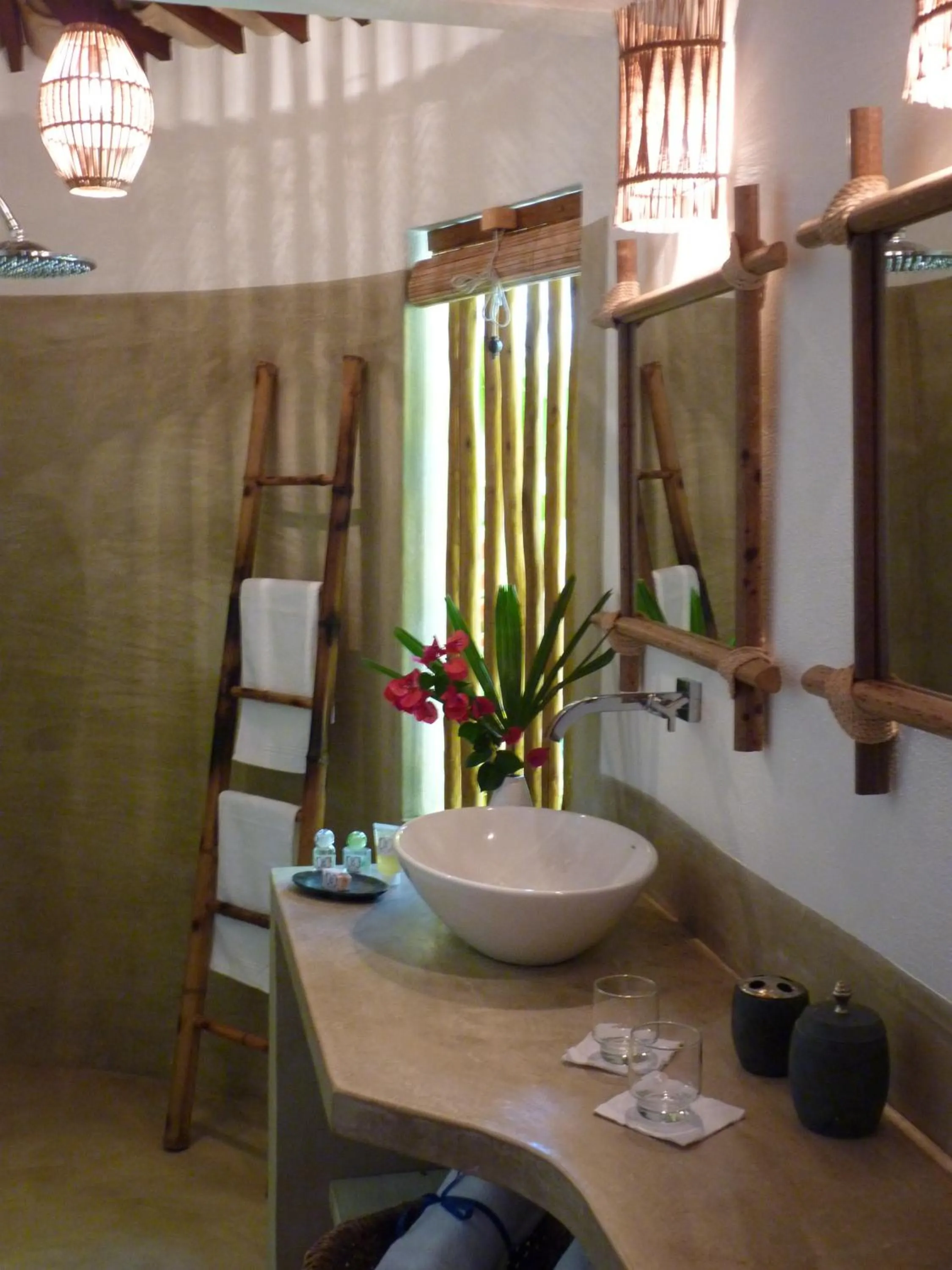 Bathroom in Guest House Villa 2 Santos