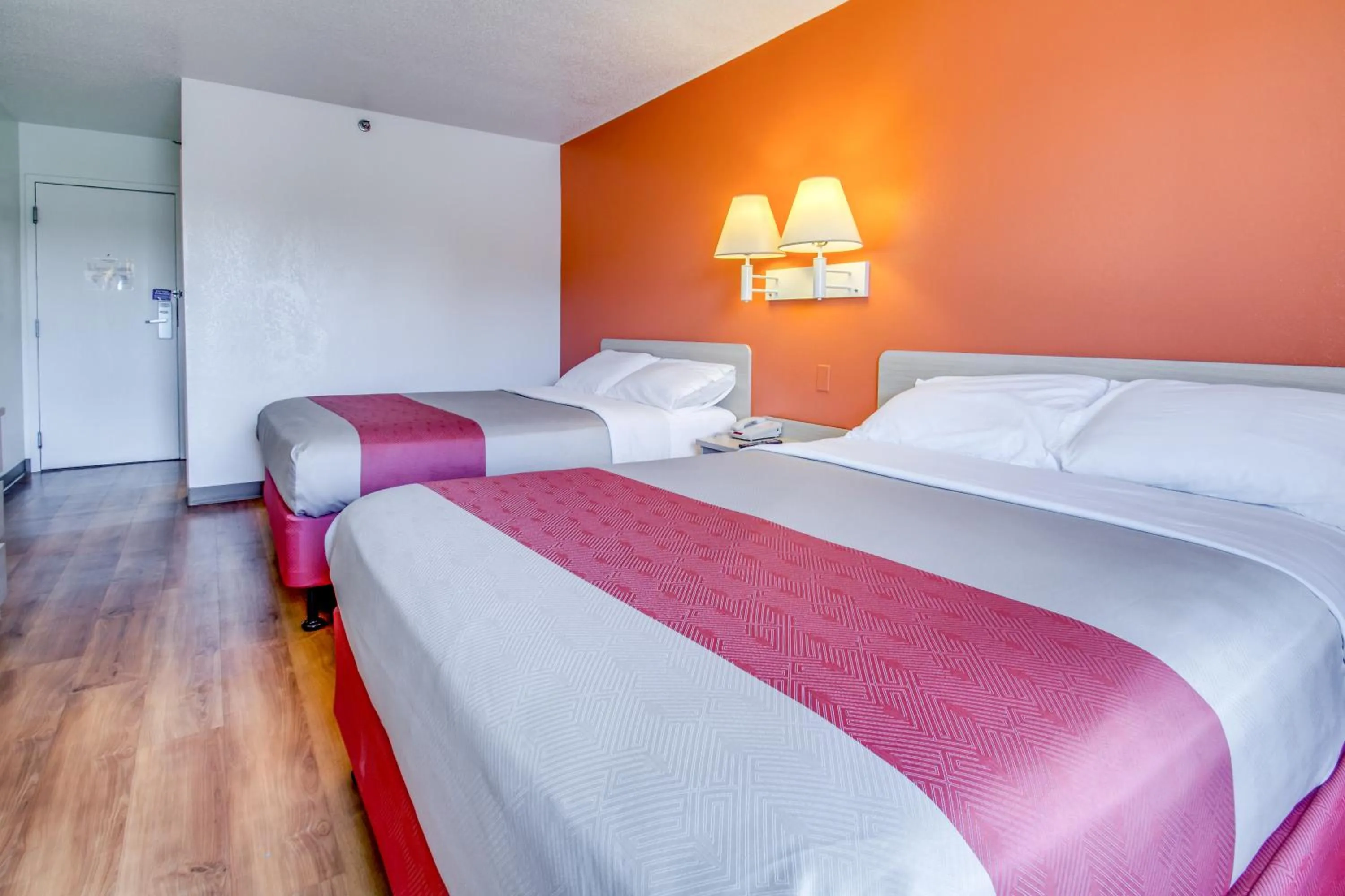 Bed in Motel 6-Amherst, NY - Buffalo