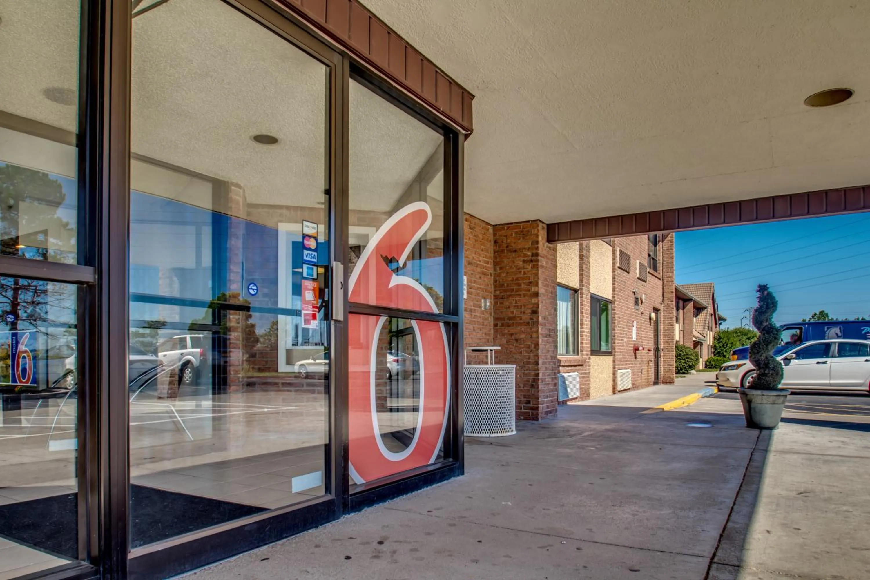 Facade/entrance in Motel 6-Amherst, NY - Buffalo