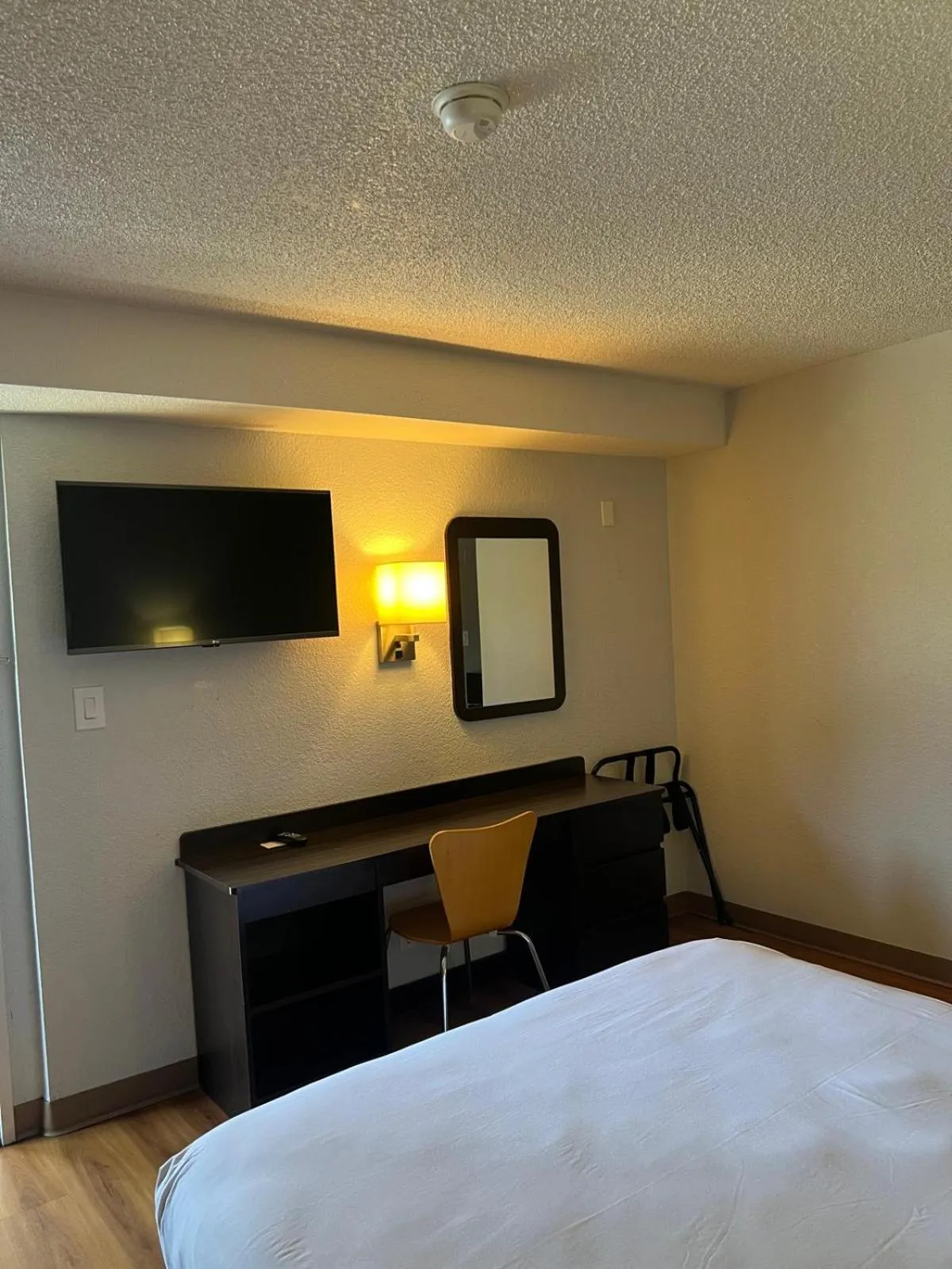 Bed in Motel 6-Pleasanton, CA