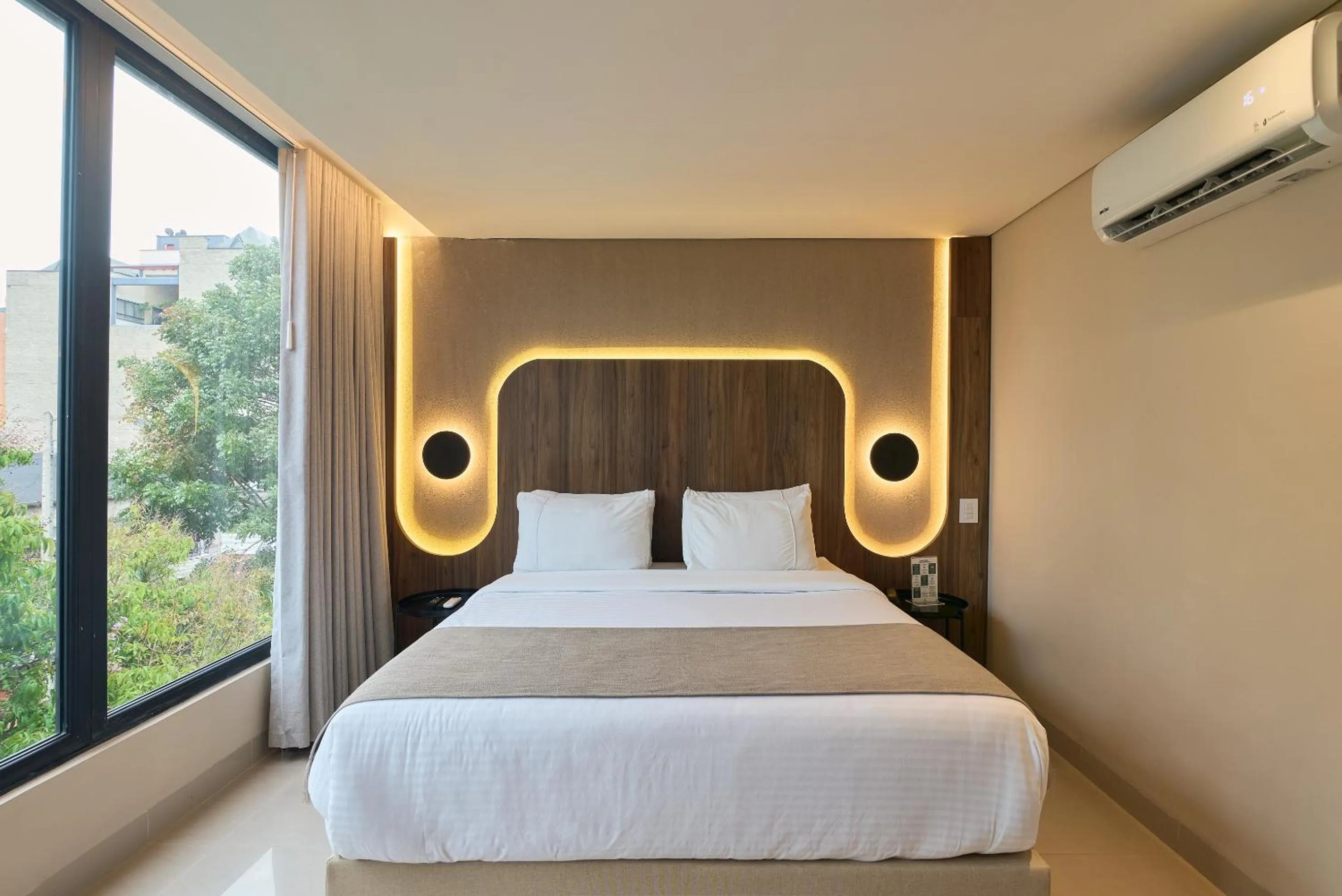 Bed in Hotel Lincoln