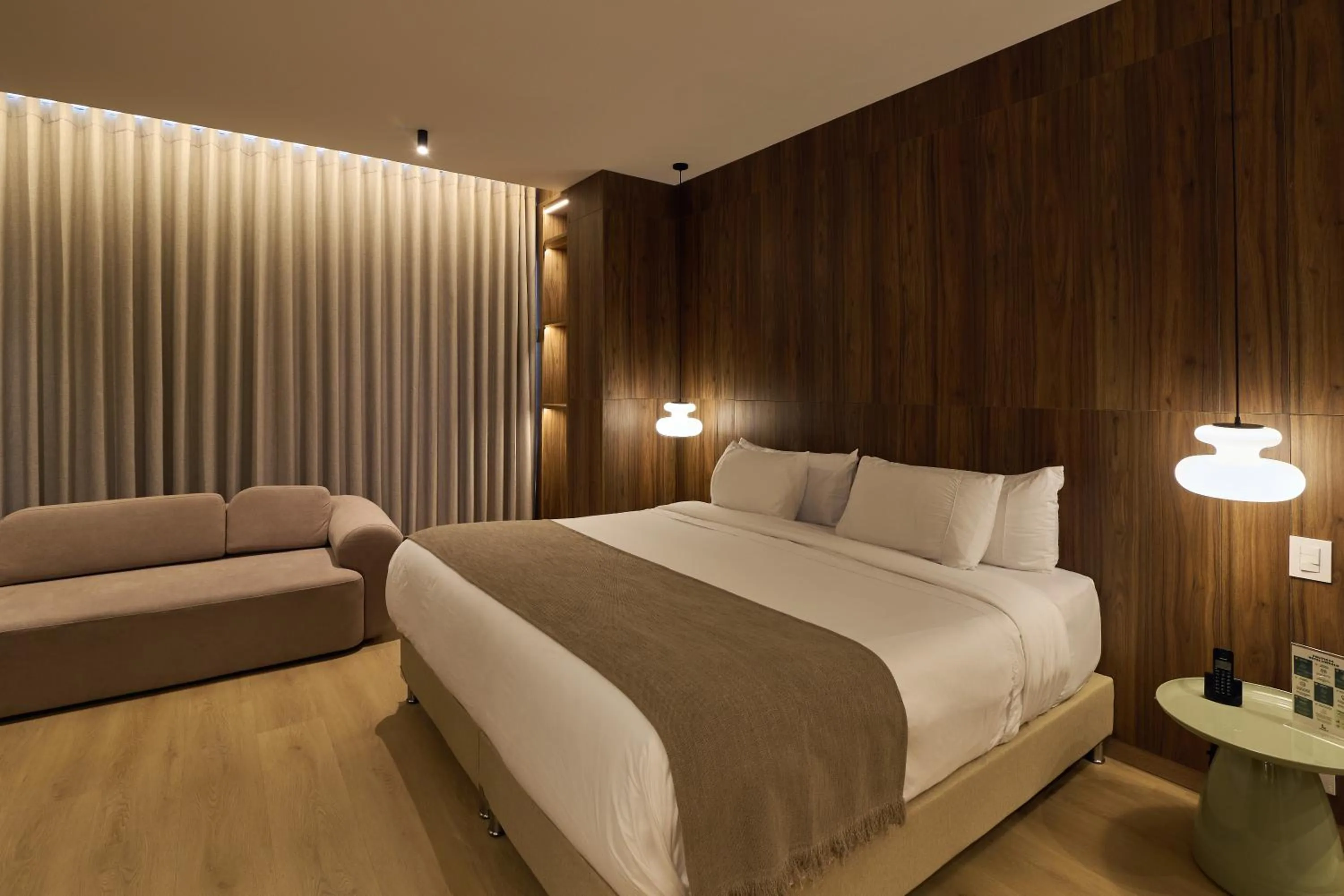 Bed in Hotel Lincoln