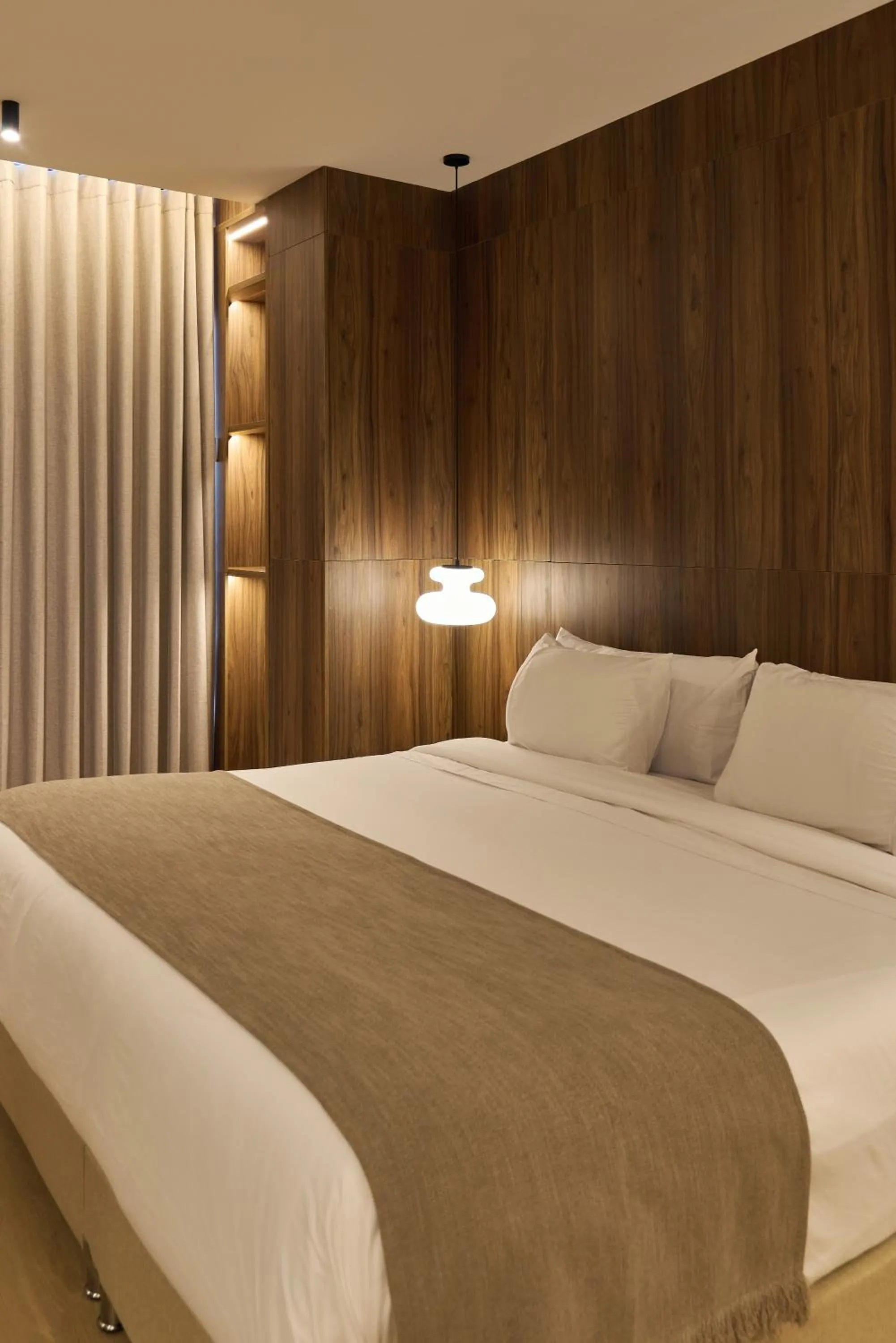 Bed in Hotel Lincoln