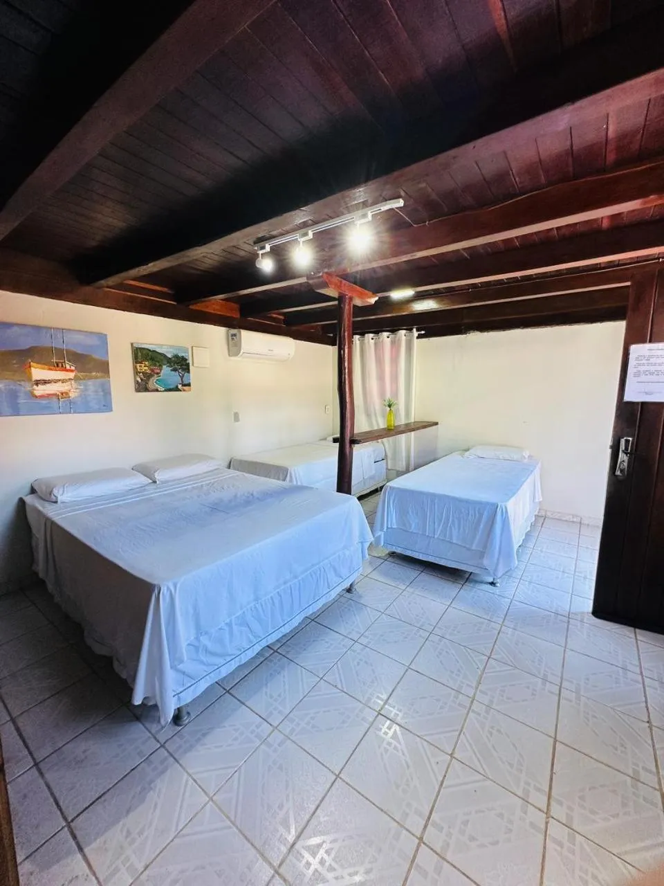 Bed in Pousada Tropicália