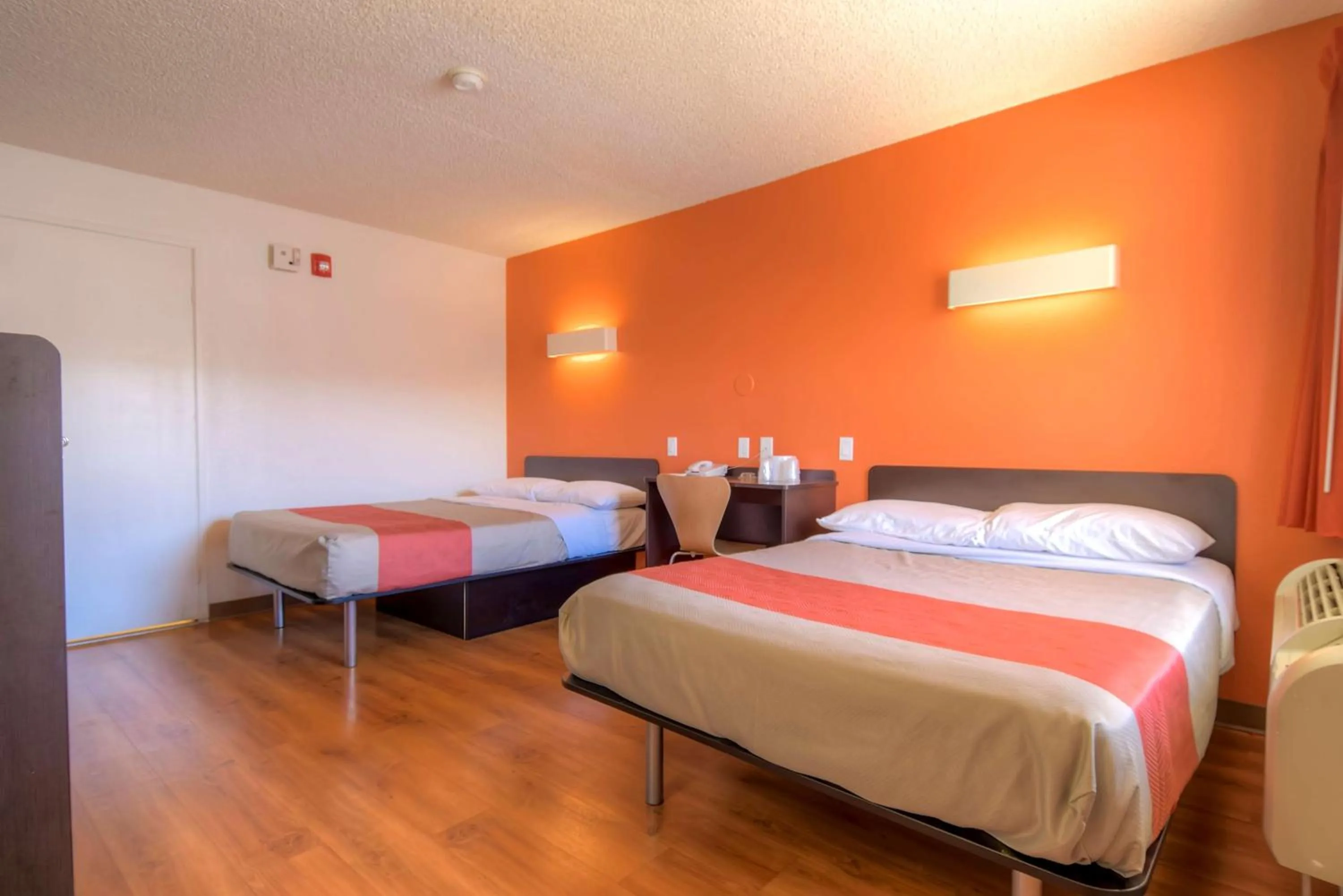 Other, Bed in Motel 6 Las Vegas, NV – I-15 Stadium