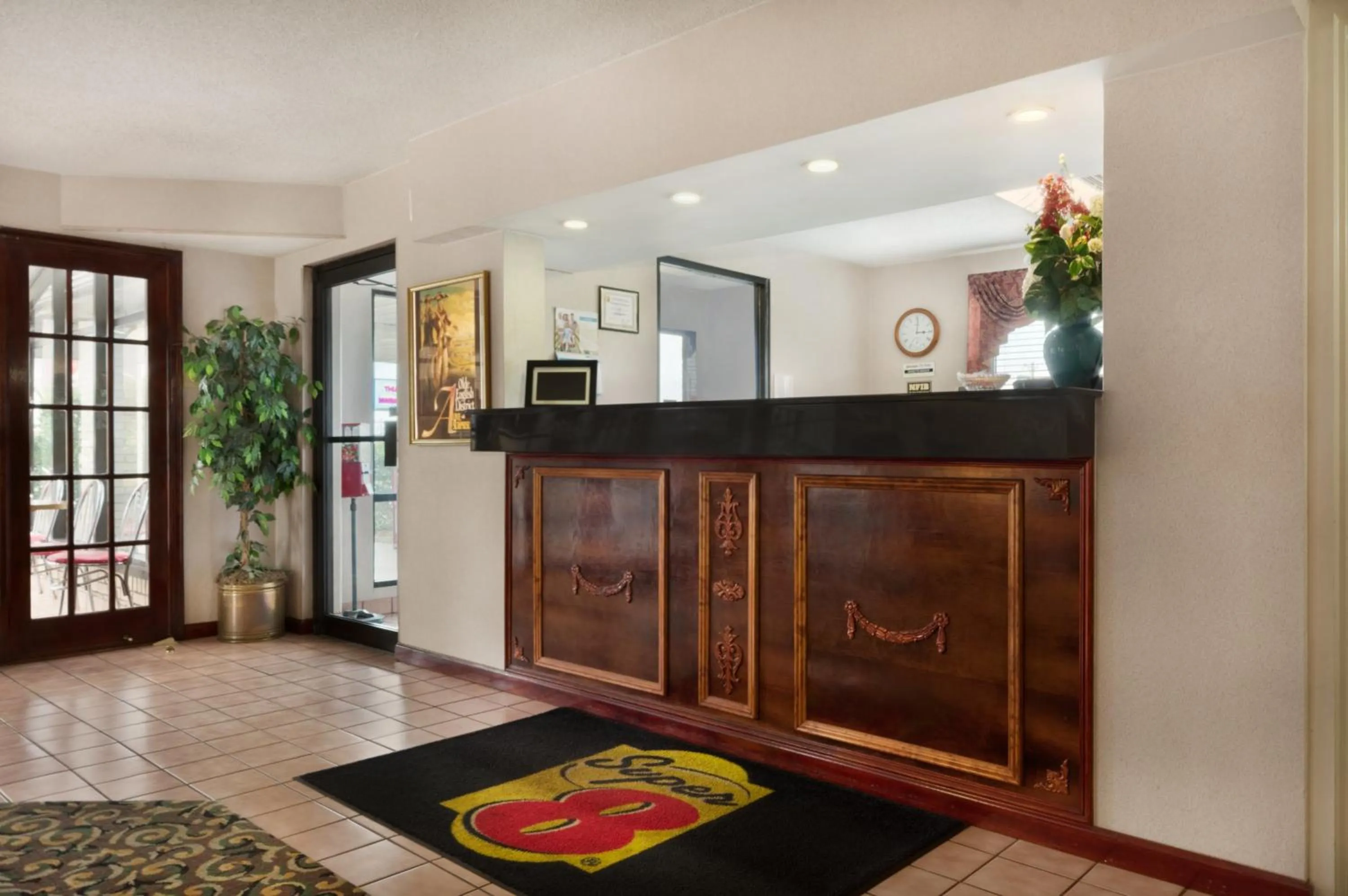 Lobby or reception in Super 8 by Wyndham Lancaster