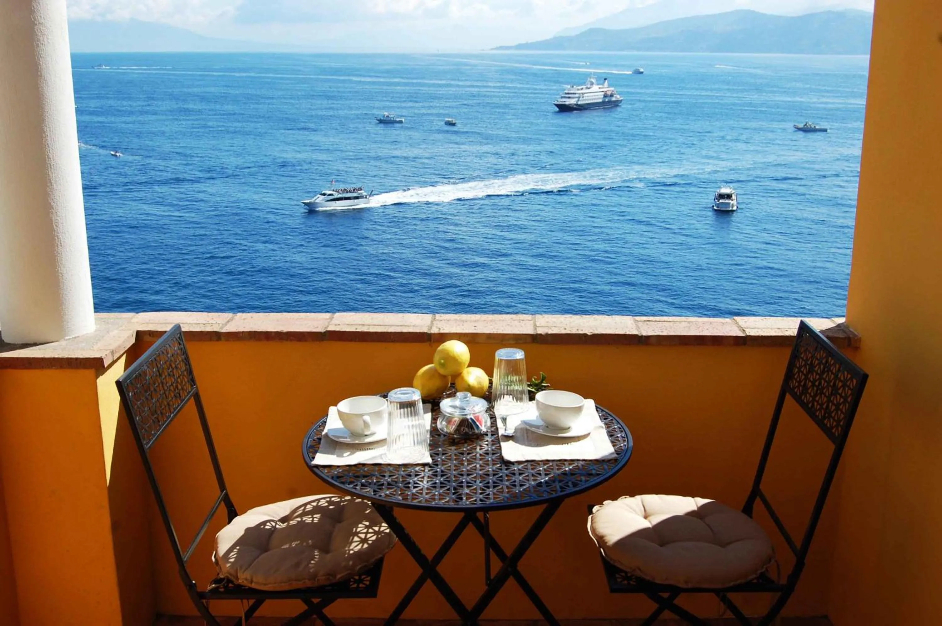 Property building in La Terrazza sul Mare