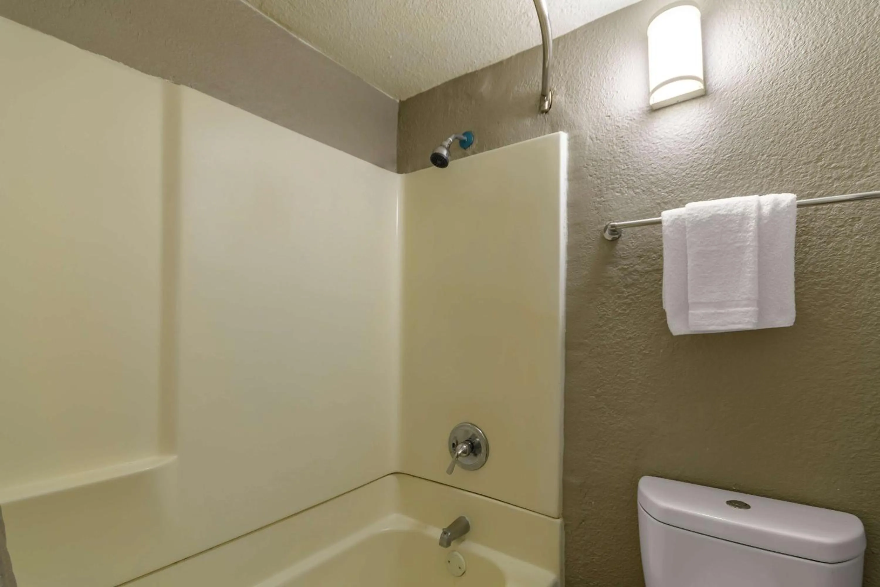 Bathroom in Motel 6 Hayward, CA- Silicon Valley Gateway