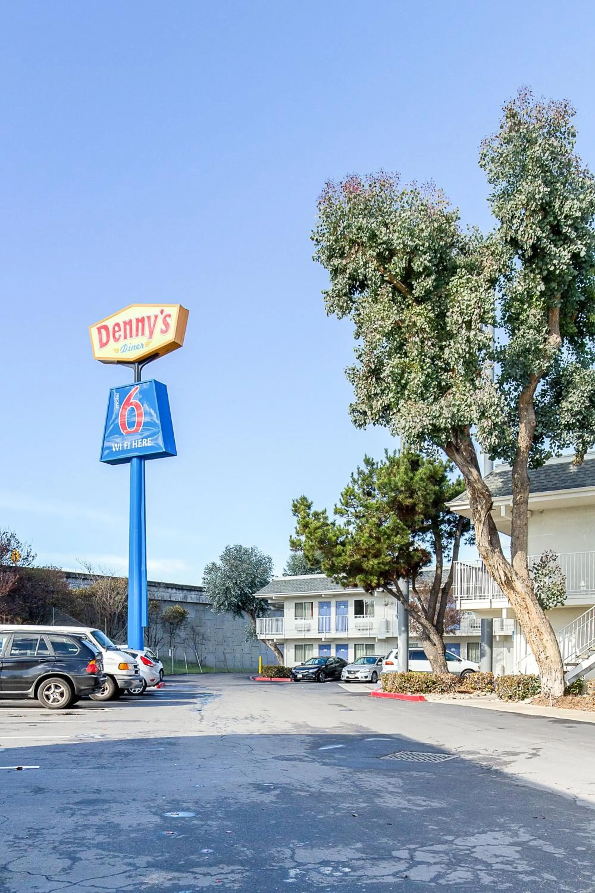 Facade/entrance in Motel 6 Hayward, CA- Silicon Valley Gateway