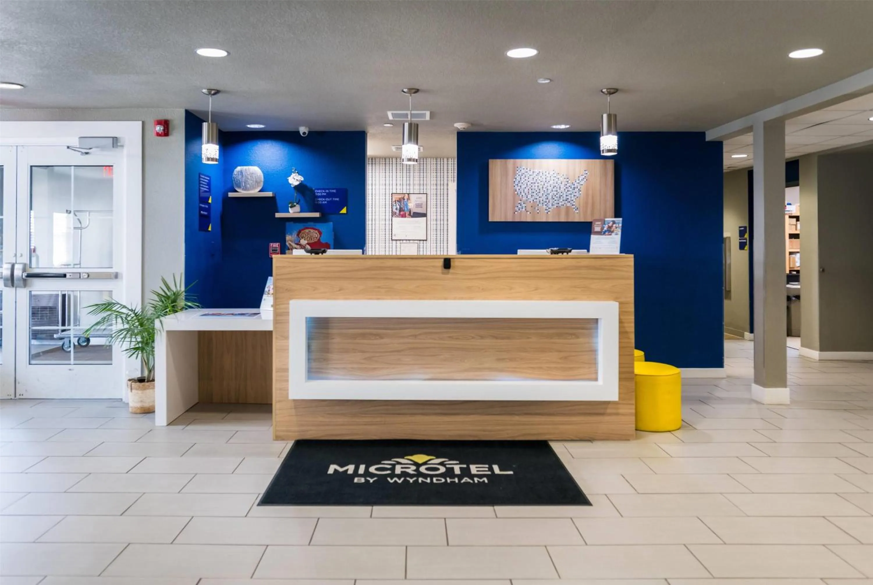 Lobby or reception in Microtel Inn & Suites Cheyenne
