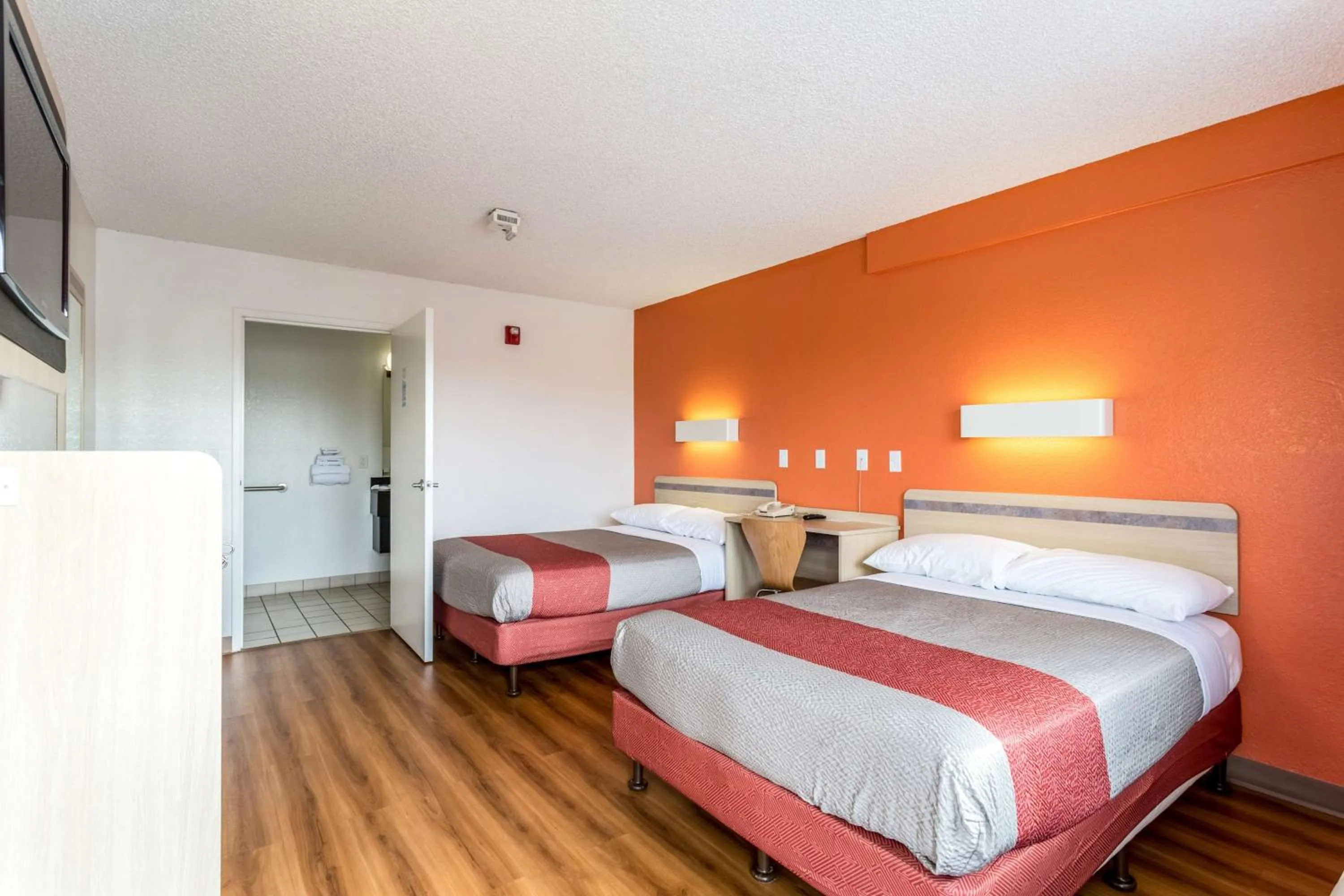 Photo of the whole room in Motel 6-Albuquerque, NM - South - Airport