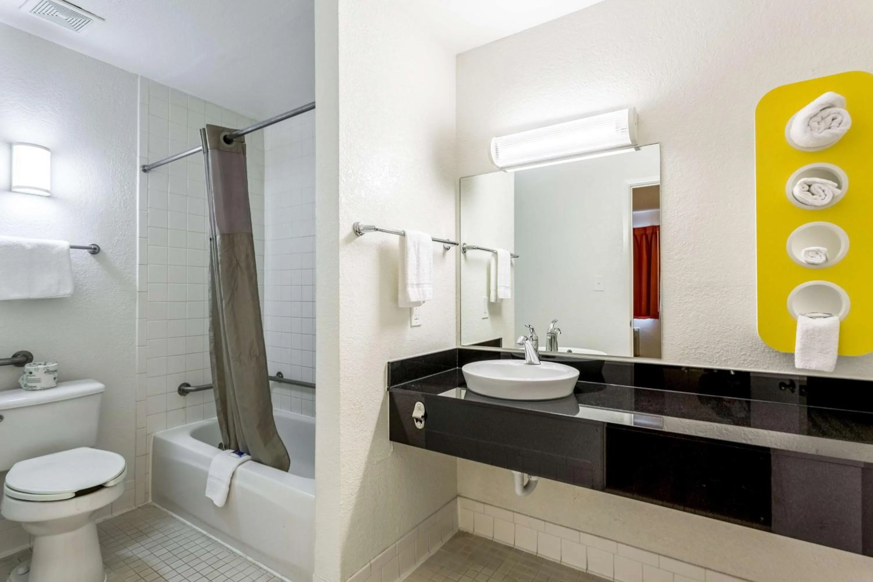 Photo of the whole room in Motel 6-Albuquerque, NM - South - Airport