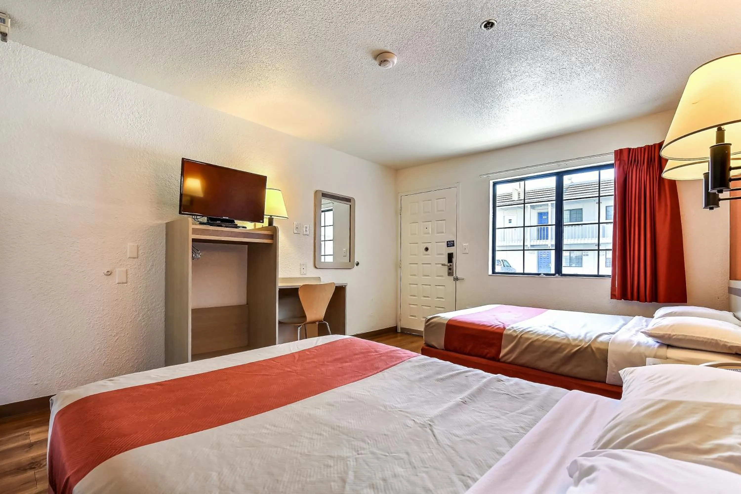 Bedroom in Park Inn by Radisson, Livermore