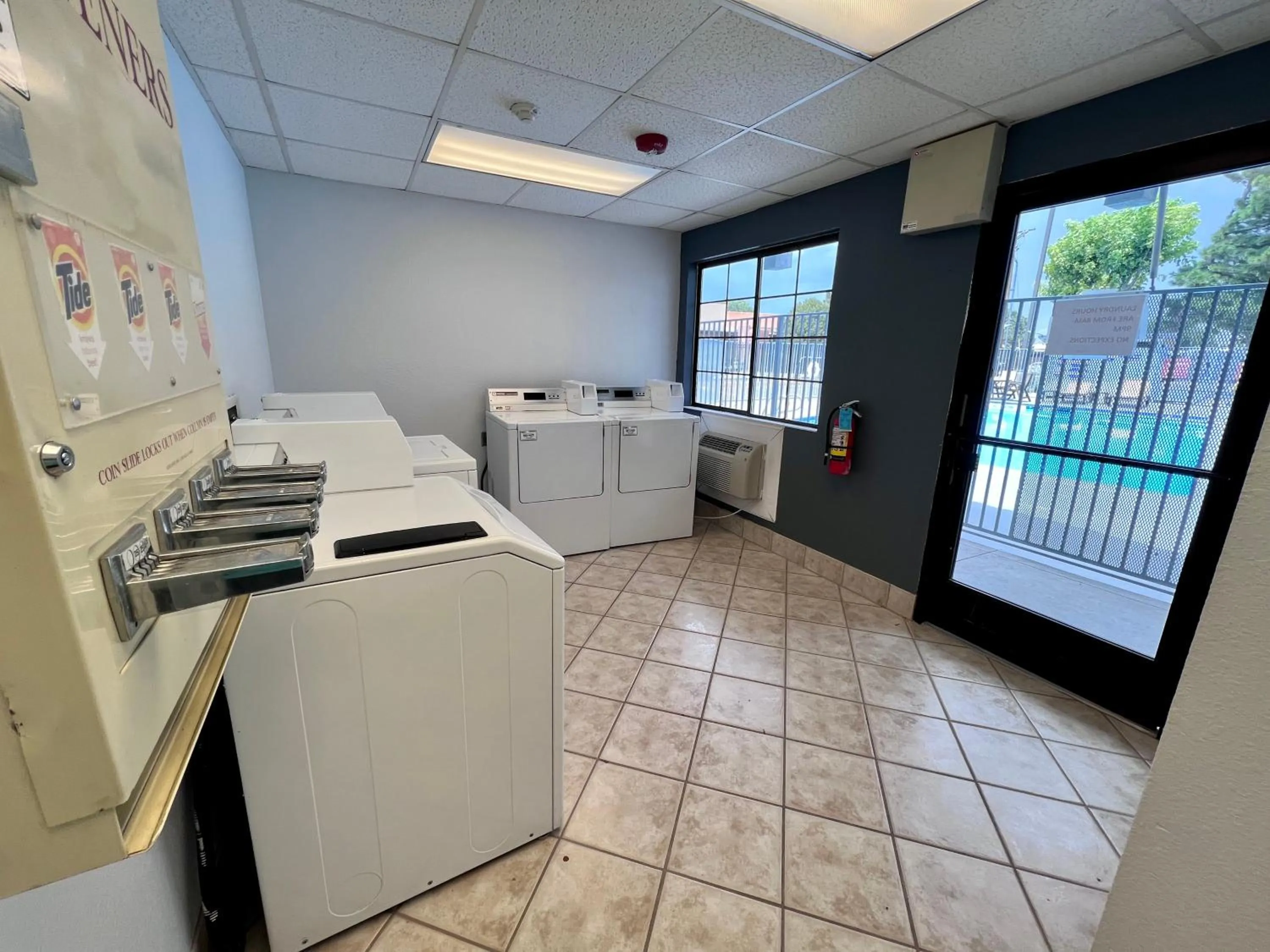 laundry in Quality Inn Santa Fe New Mexico