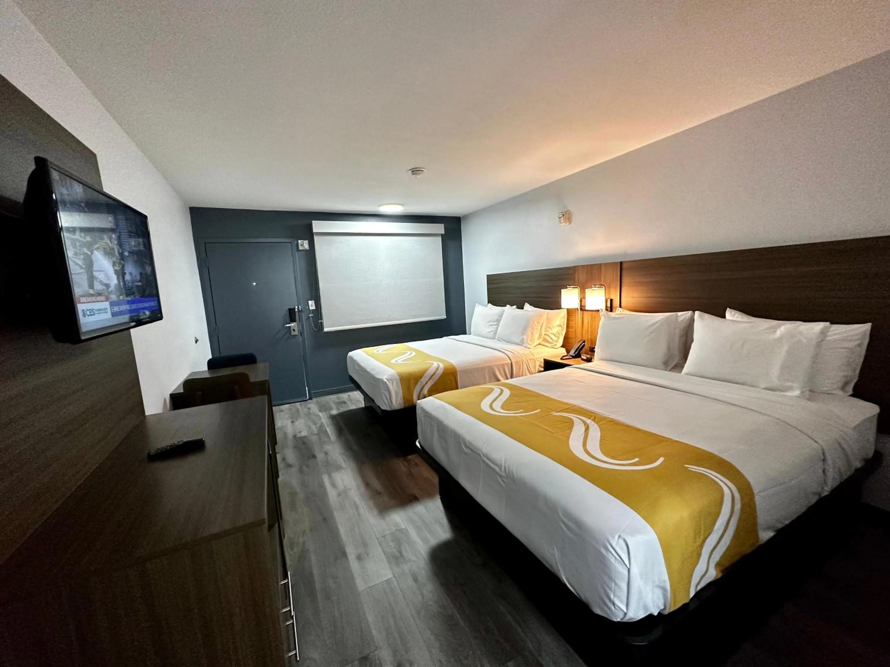 Bed in Quality Inn Santa Fe New Mexico