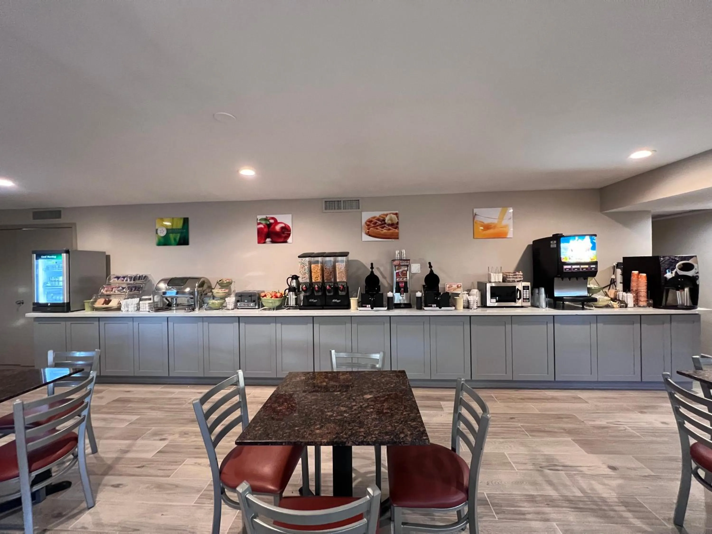 Breakfast in Quality Inn Santa Fe New Mexico