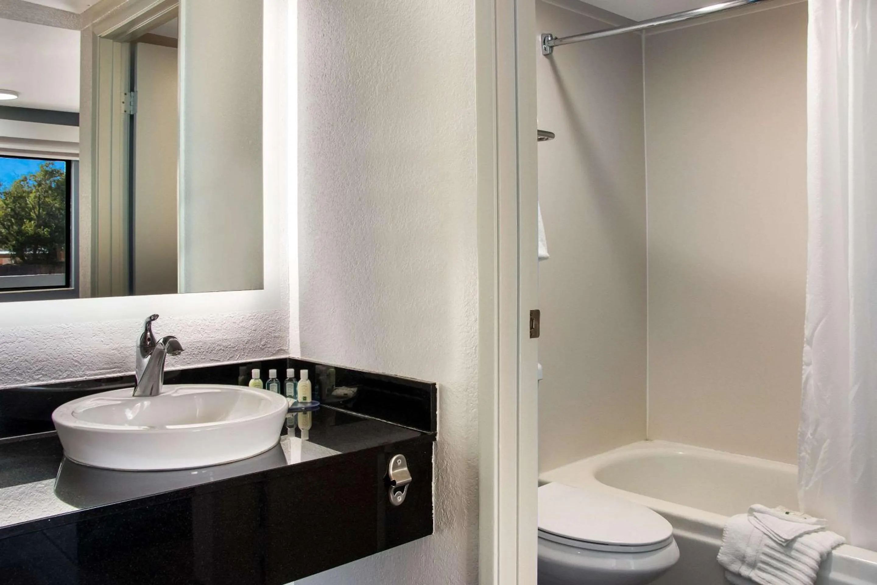 Bedroom in Quality Inn Santa Fe New Mexico