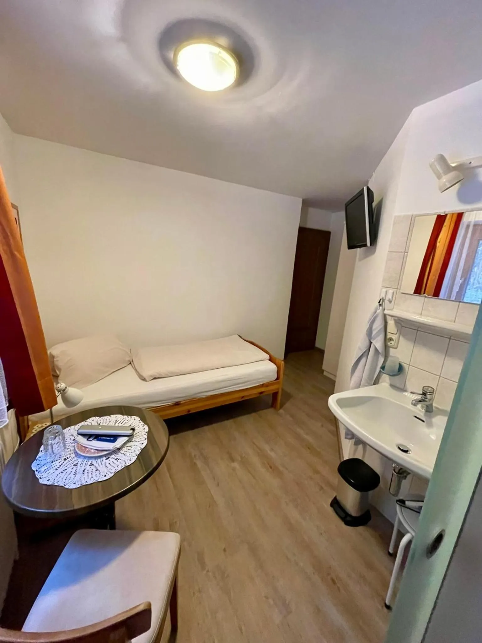 Photo of the whole room, Bed in Haus Gröblacher