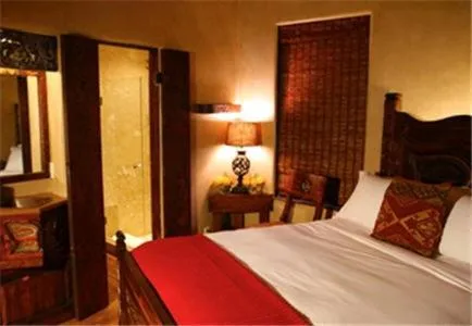 Bedroom, Bed in Antigua Inn