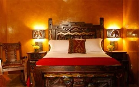 Bed in Antigua Inn