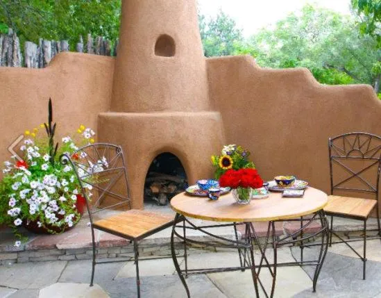 Patio in Antigua Inn