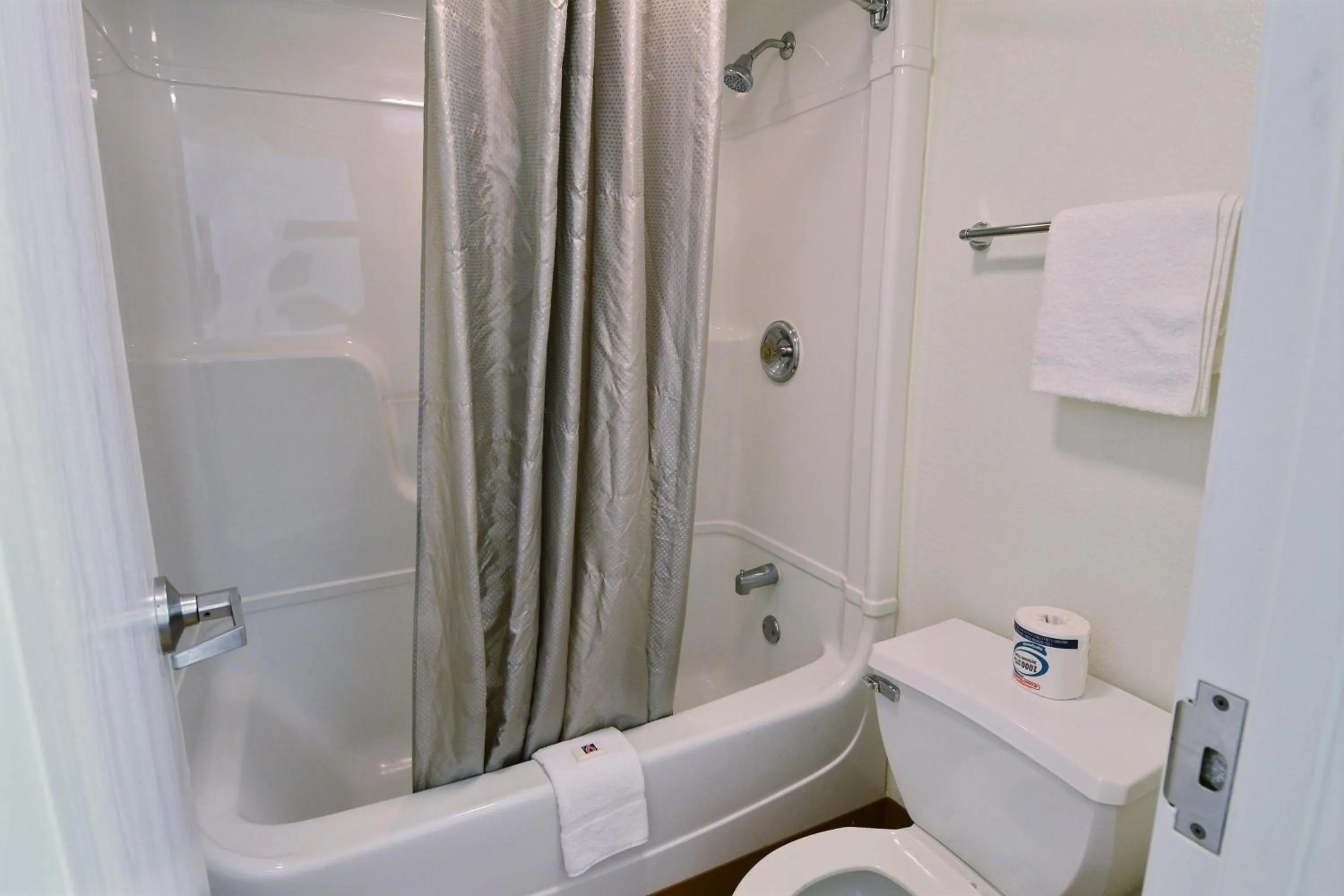 Shower in Motel 6-Tewksbury, MA - Boston