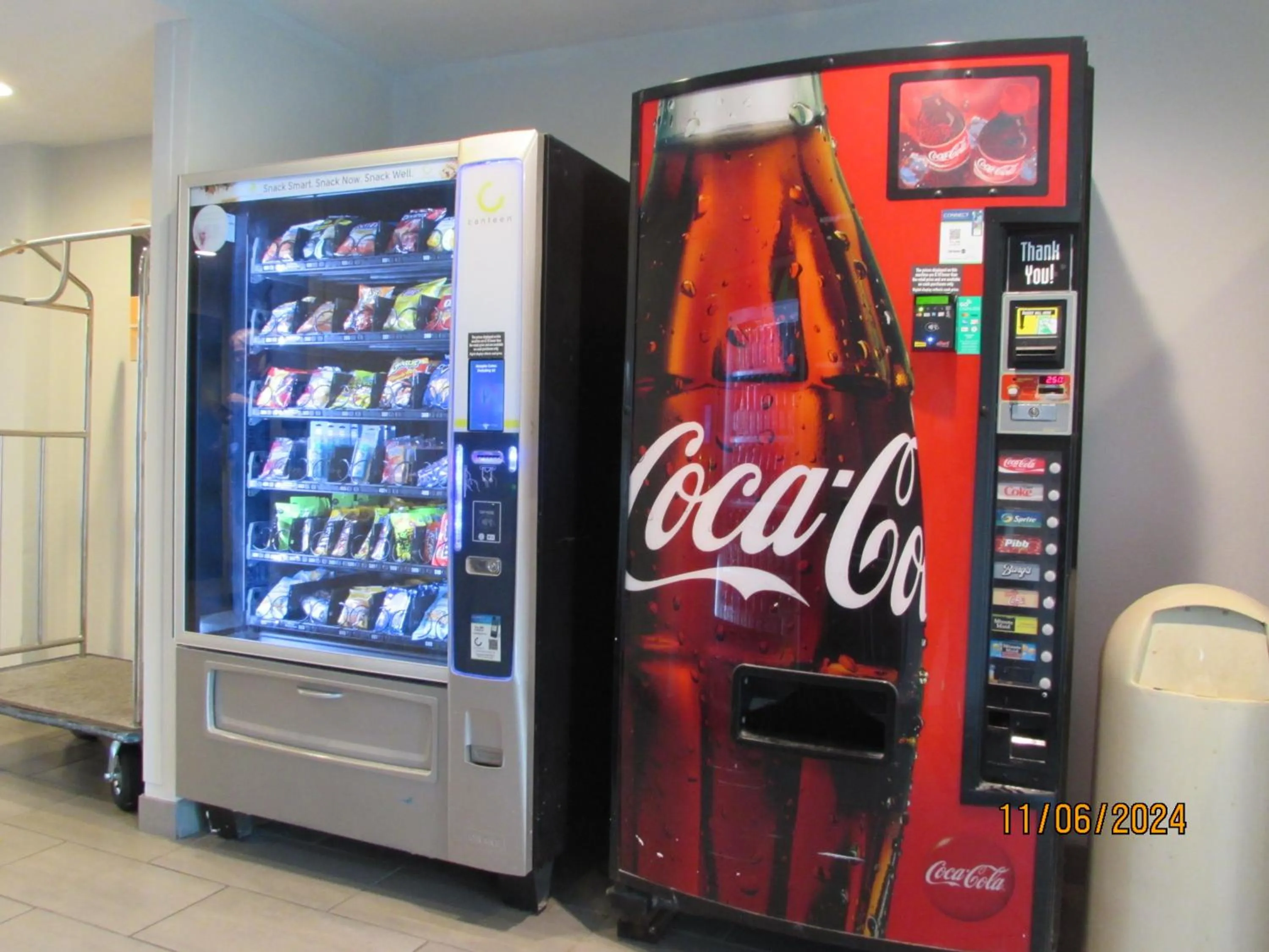 vending machine in Motel 6-West Des Moines, IA