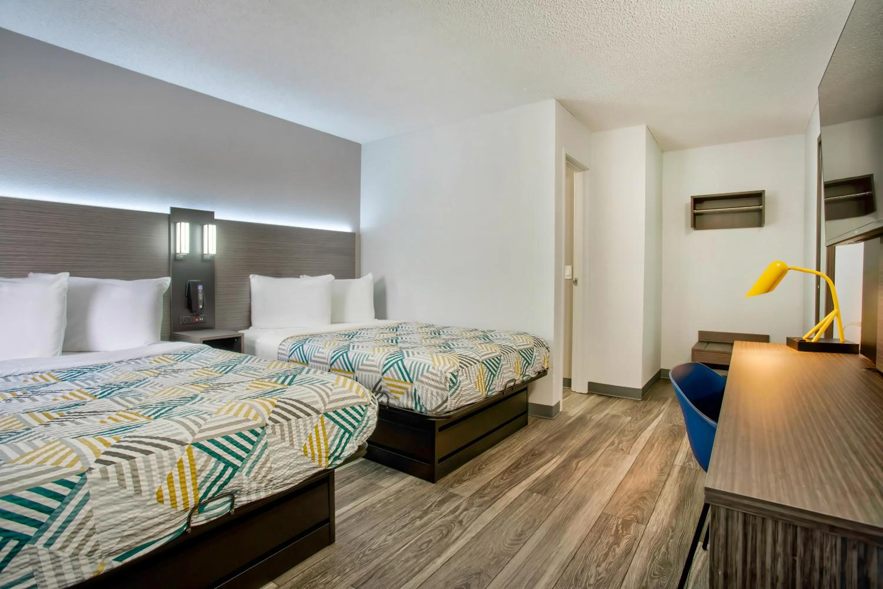 Bedroom, Bed in Motel 6-Richland, WA - Kennewick