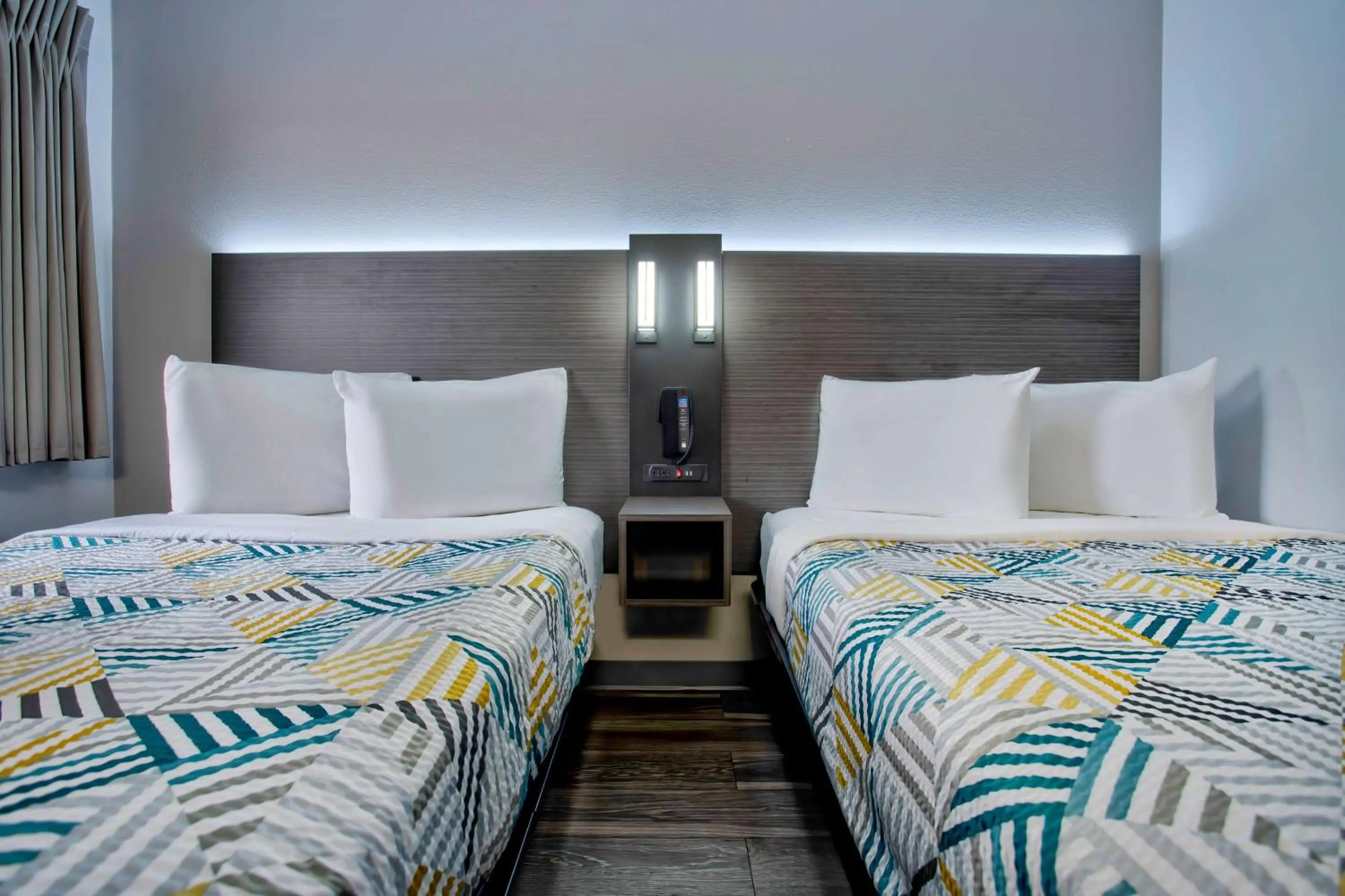 Bedroom, Bed in Motel 6-Richland, WA - Kennewick