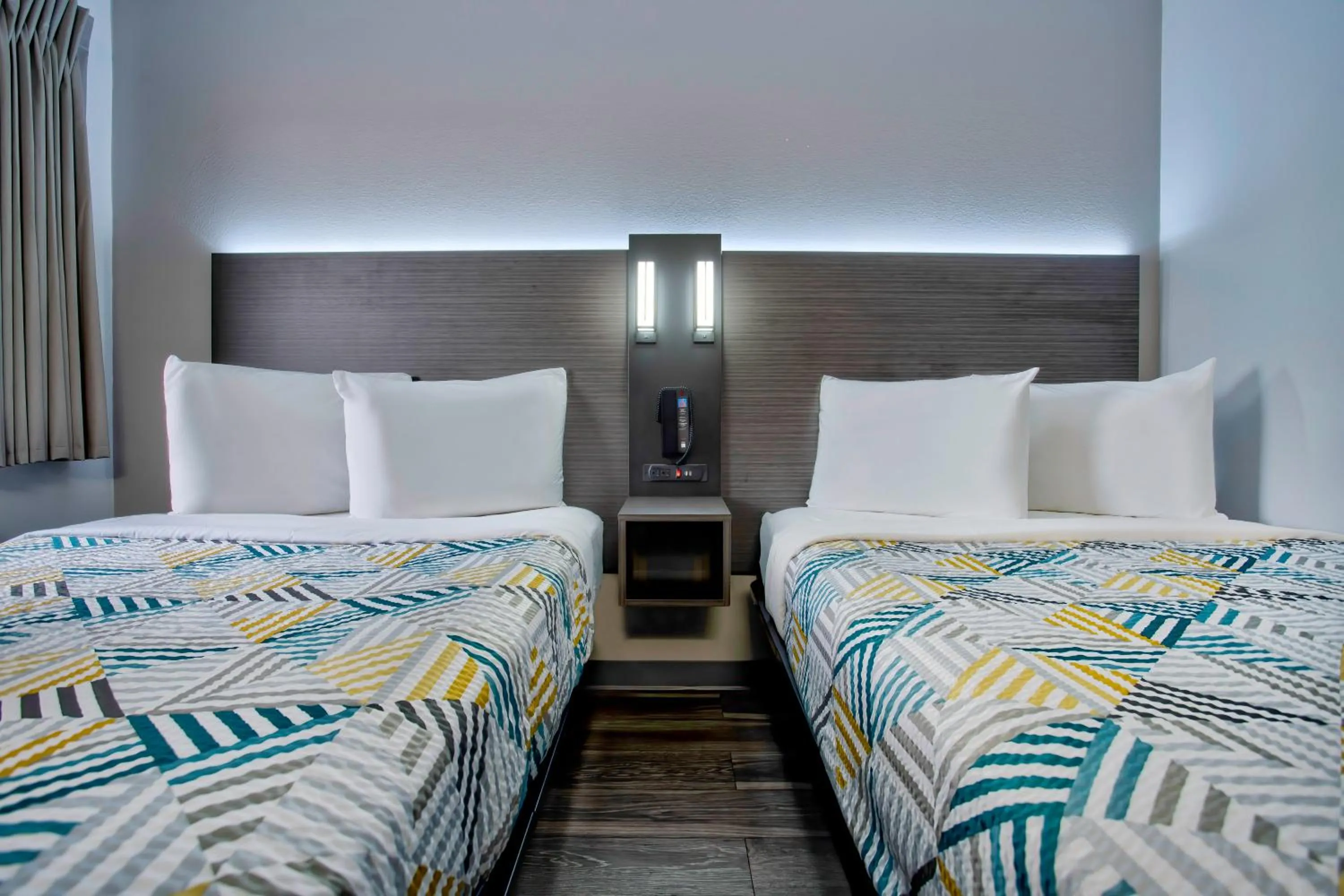 Bedroom, Bed in Motel 6-Richland, WA - Kennewick