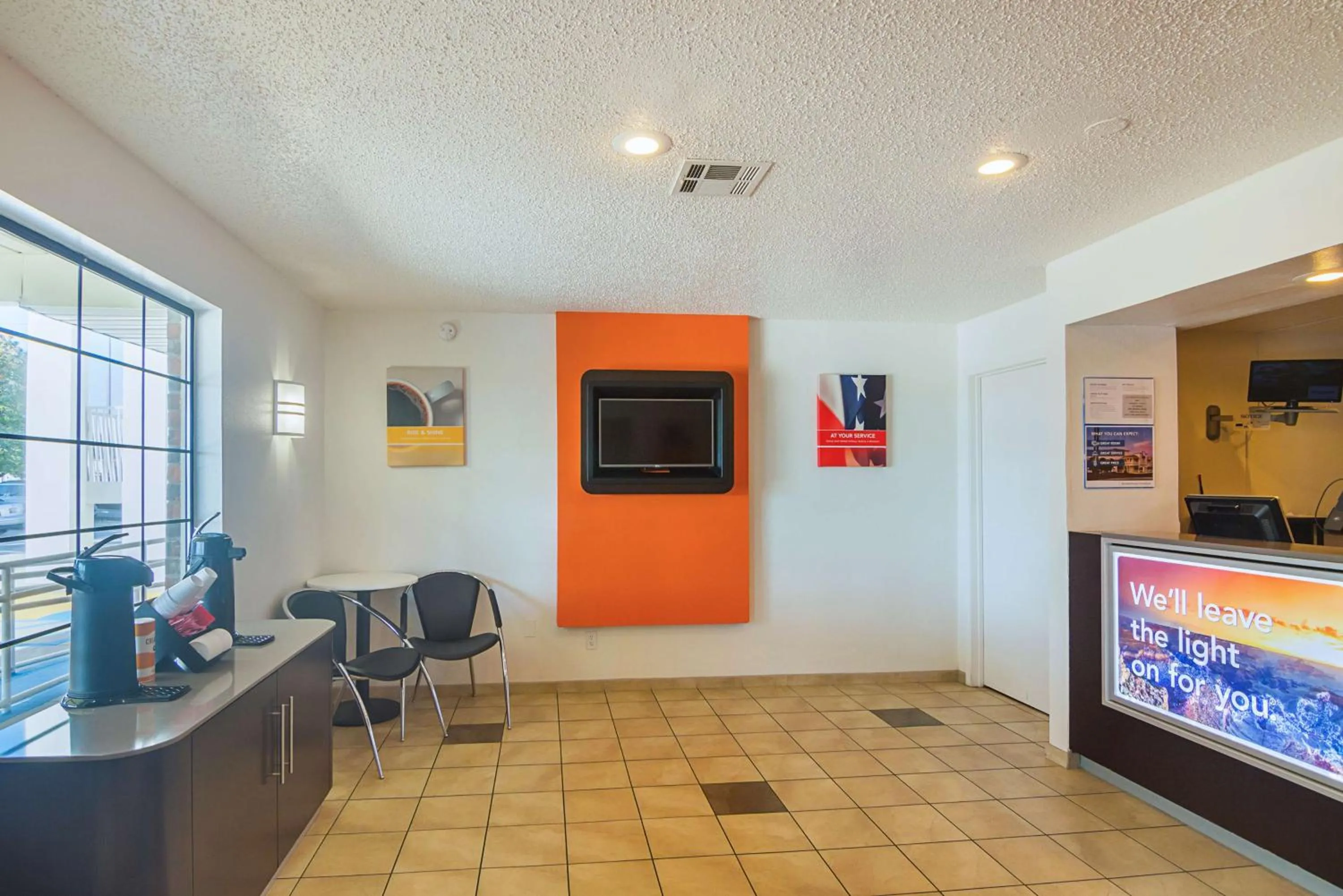 Lobby or reception in Motel 6-Lawton, OK