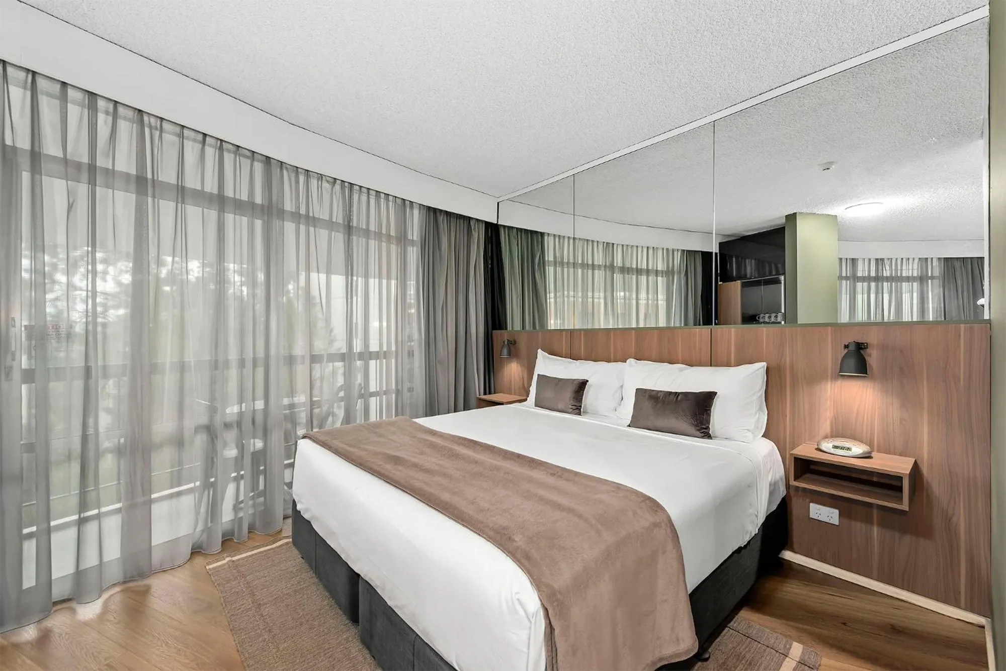 Bed in Madison Tower Mill Hotel