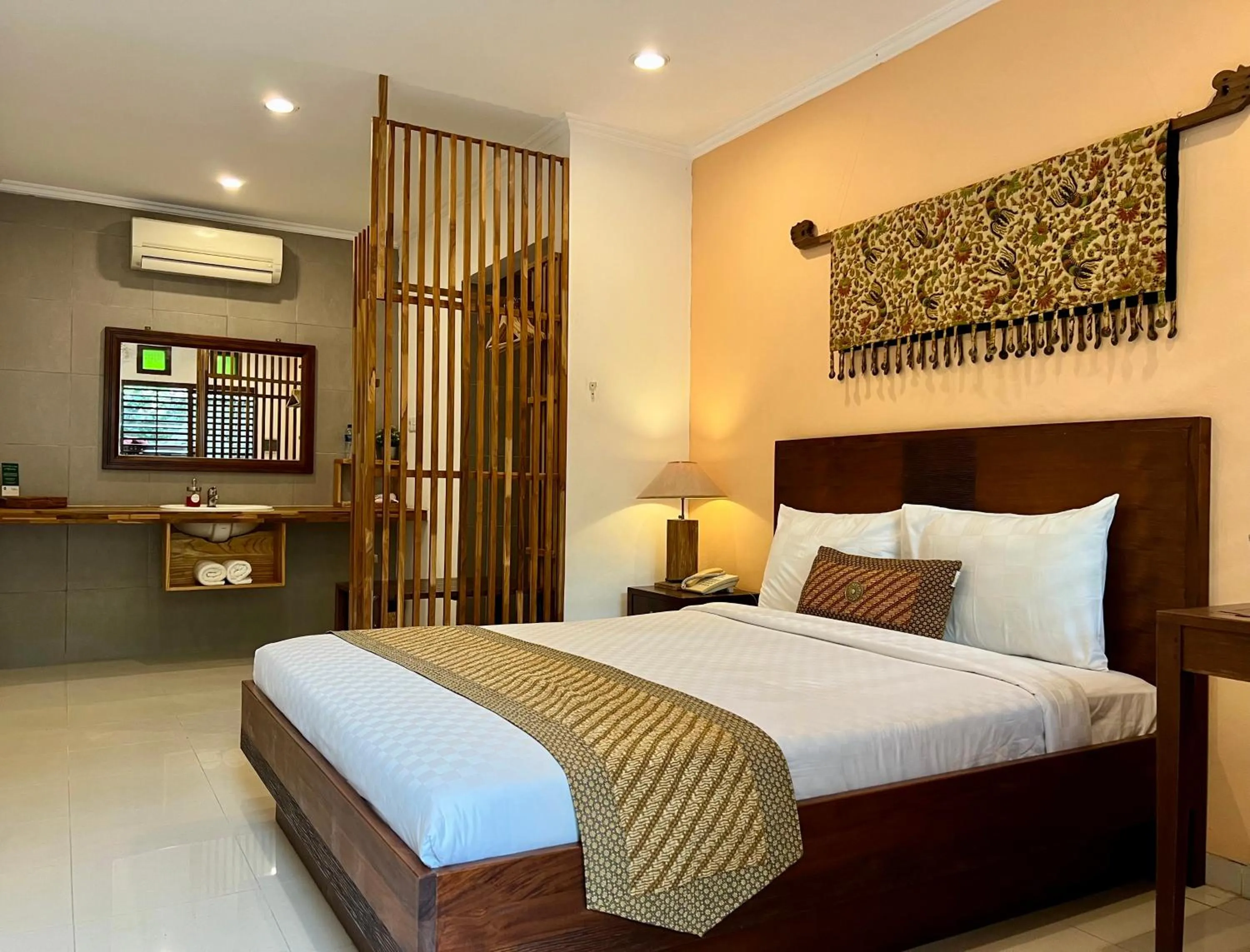 Bedroom, Bed in Villa Puriartha Ubud